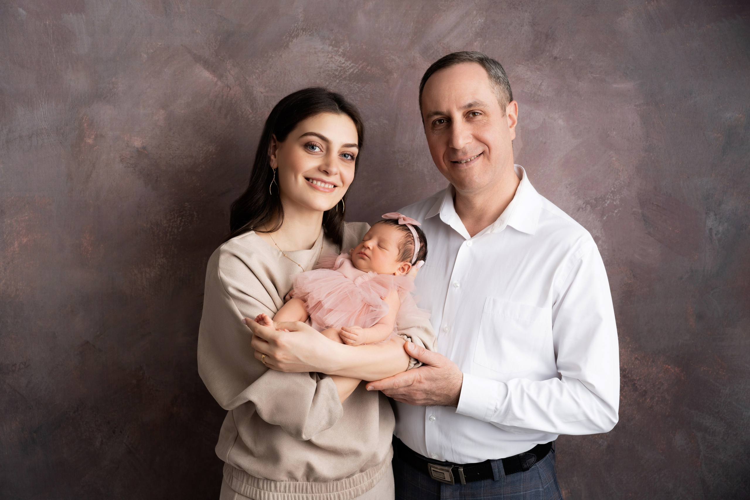 Семейные фотосессии с новорожденными | Трогательные кадры малышей и их близких в Москве и МО. Фотосессия новорожденных в Москве и Московской области | Профессиональный фотограф newborn — Татьяна Иванова