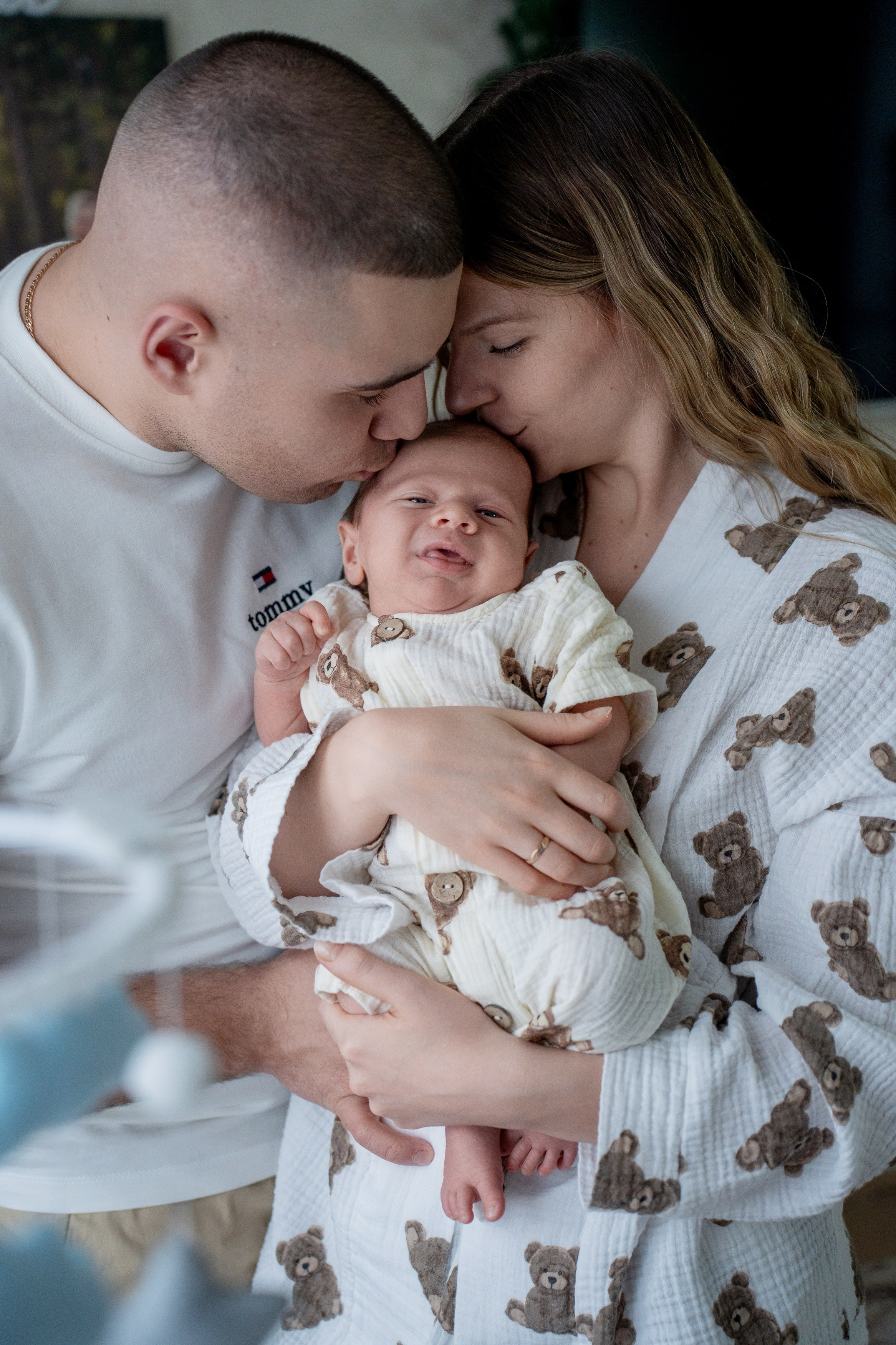 Фотосессия в кругу семьи в Москве. Портретный фотограф Олеся Владимирова в Москве