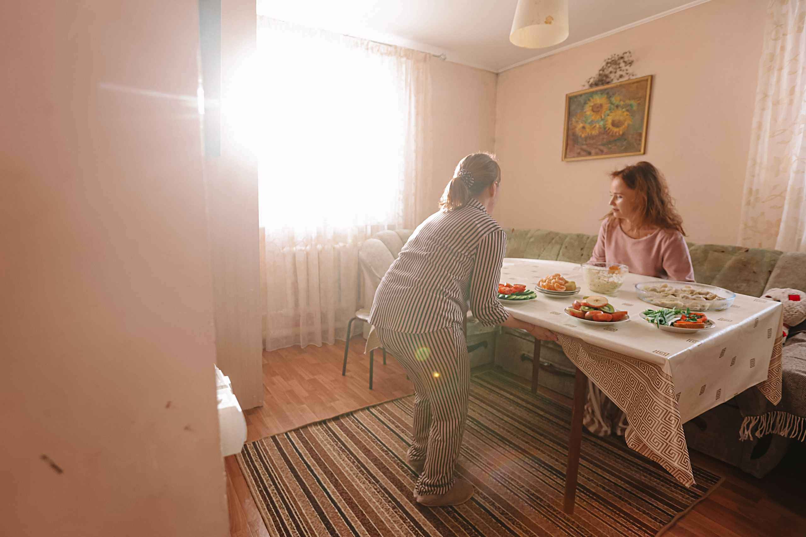 Большая семья репортаж. Семейный фотограф Тюмень, фотограф на роды Салмина Мария
