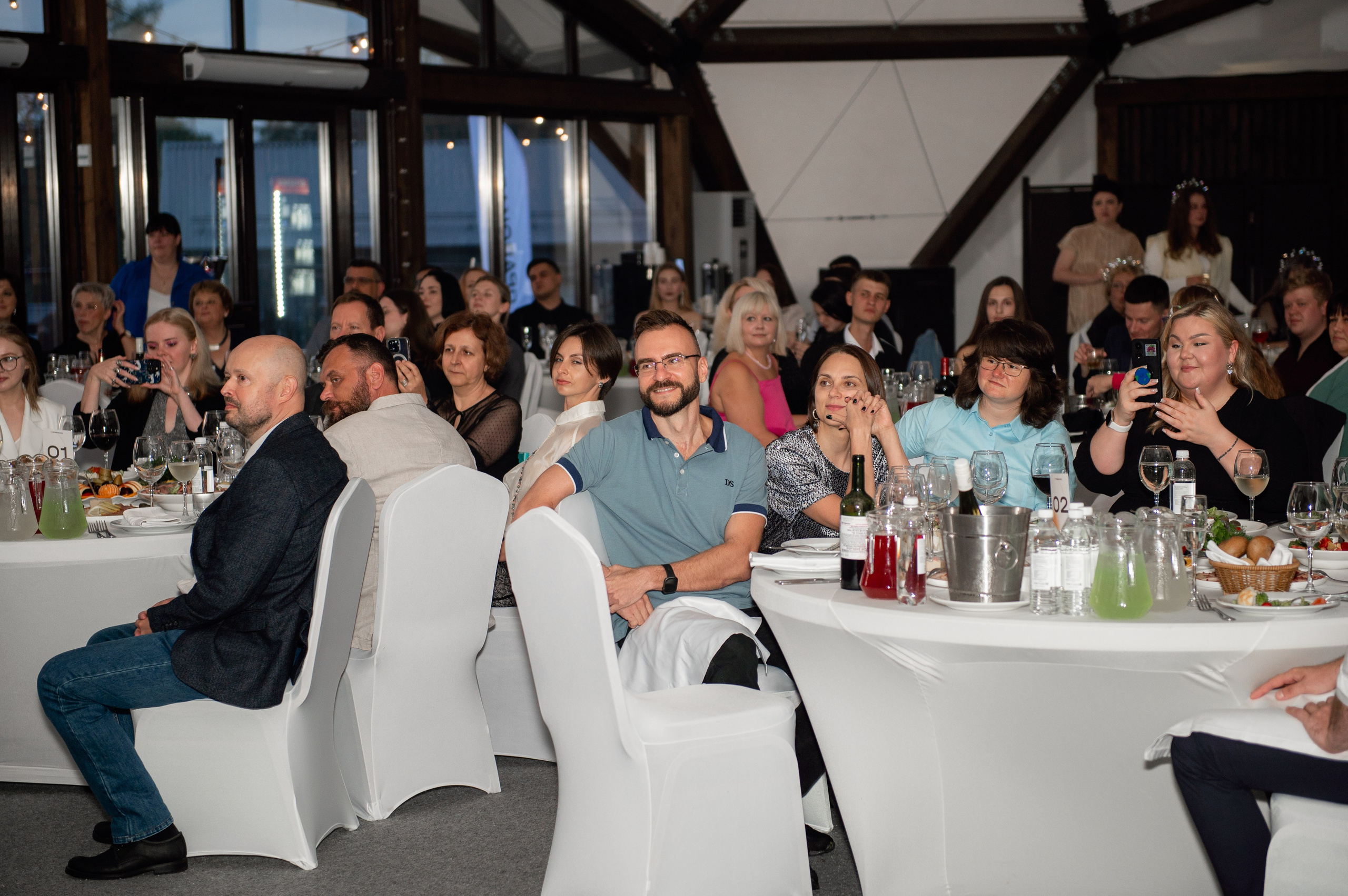 Правокард. Профессиональный фотограф в Москве Александра Харламова