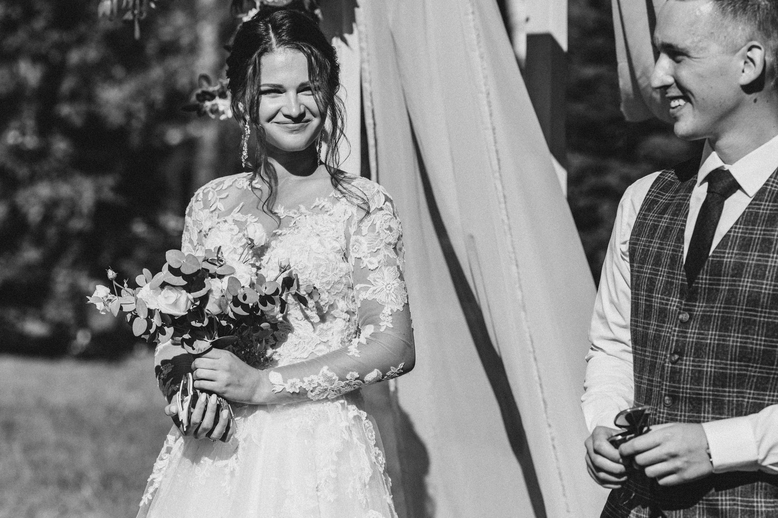 Медвежьи озера и любовь. Свадебная фотоистория. Свадебный и семейный фотограф Виктория Носачёва. Щелково, Москва и МО