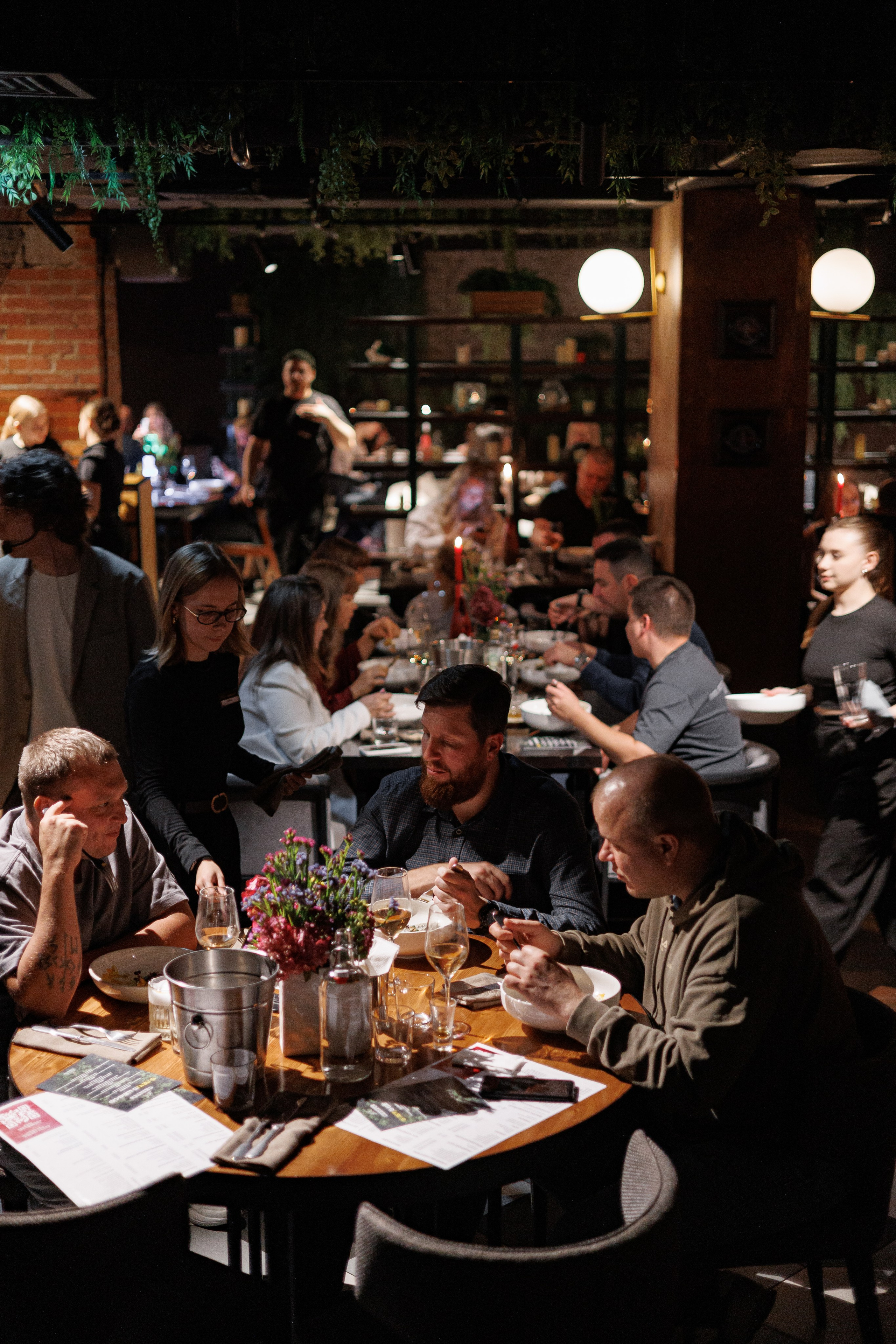 Фотографии с Гастроужина Честер Челябинск 5 ЛЕТ.5 ШЕФОВ