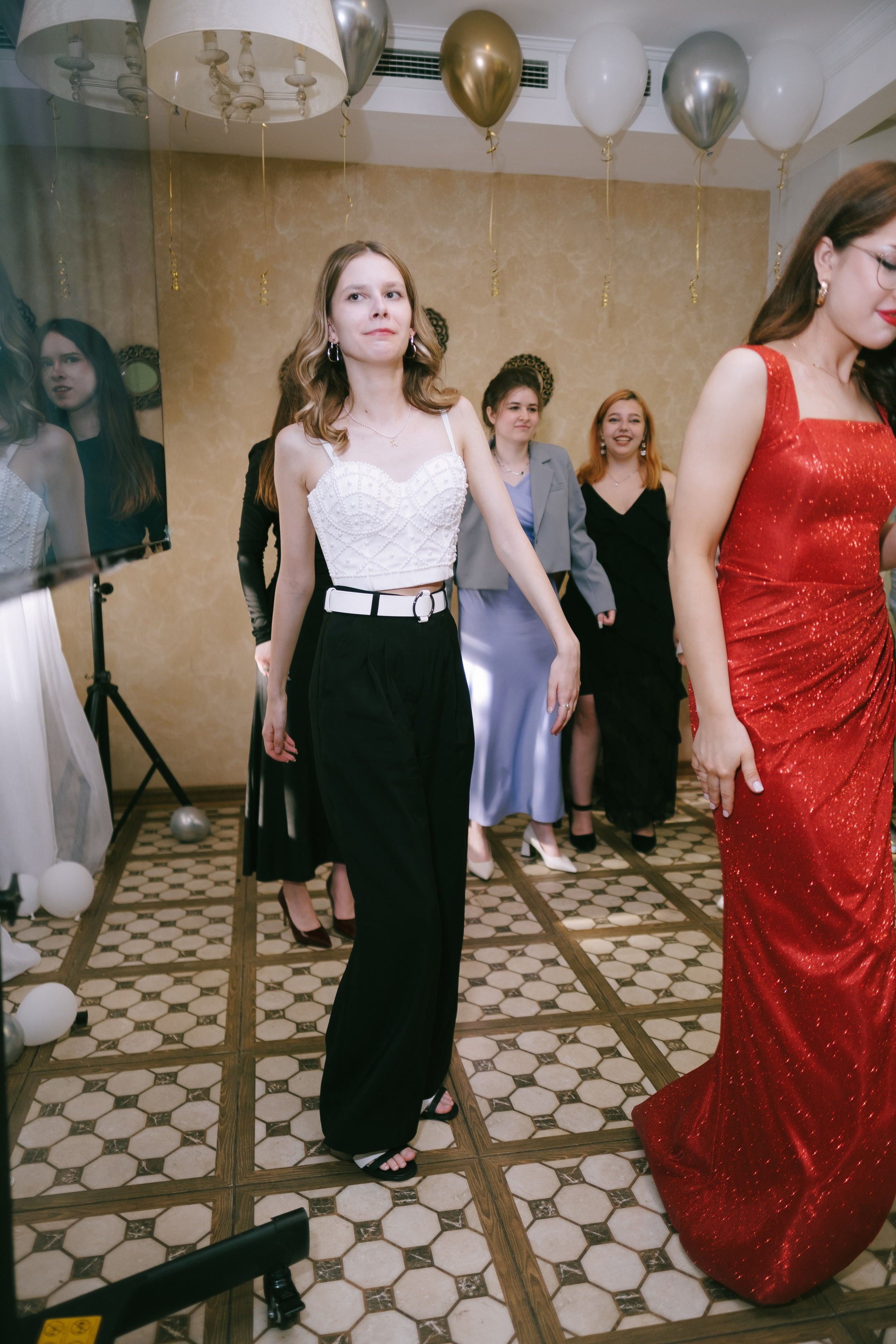 Выпускной школа 33. Свадебный и репортажной фотограф Денис Ожигин в Краснодаре и Краснодарском крае