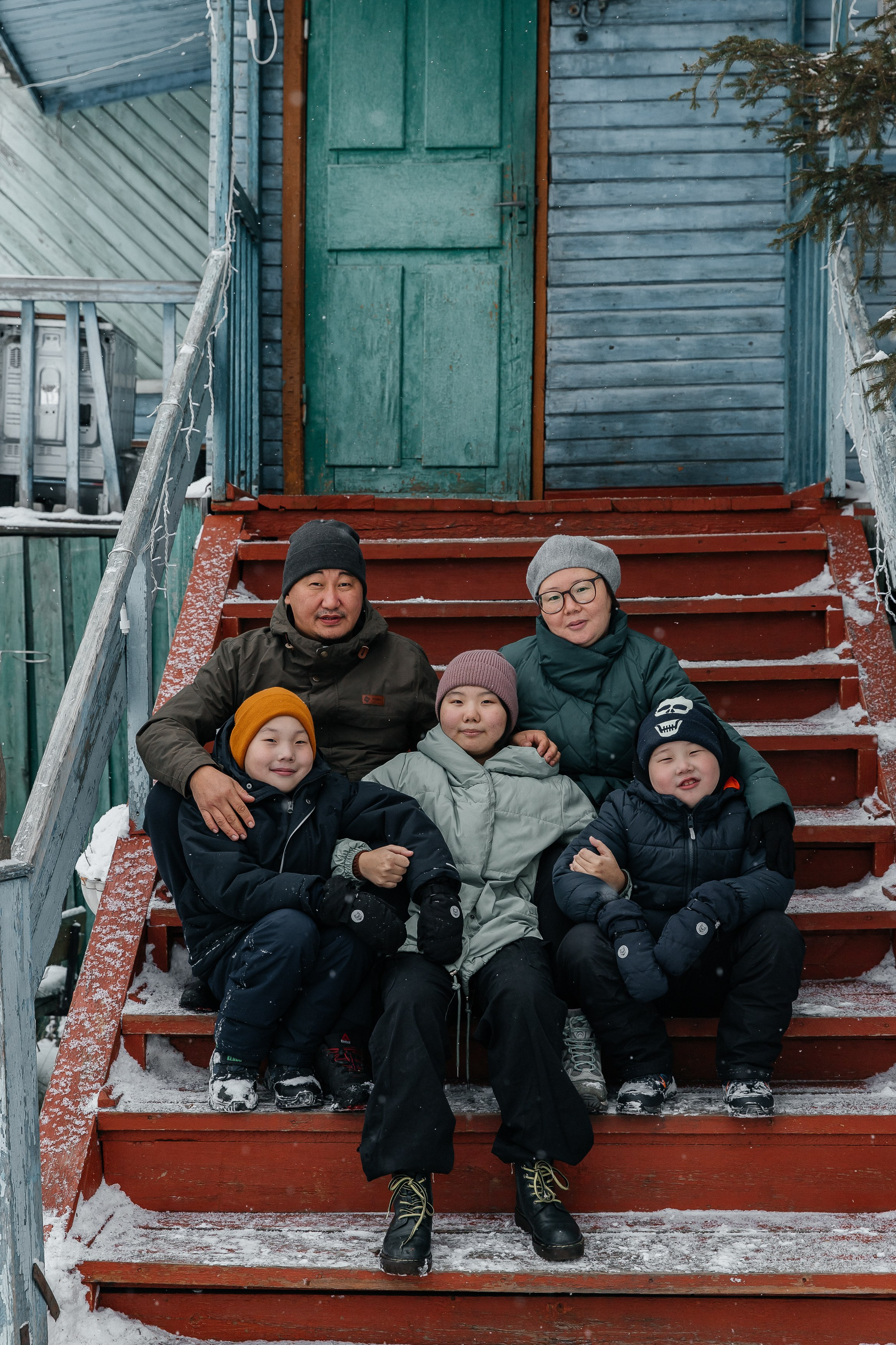 Степановы. Воронистая Анастасия. Фотограф Якутия, Томпонский район