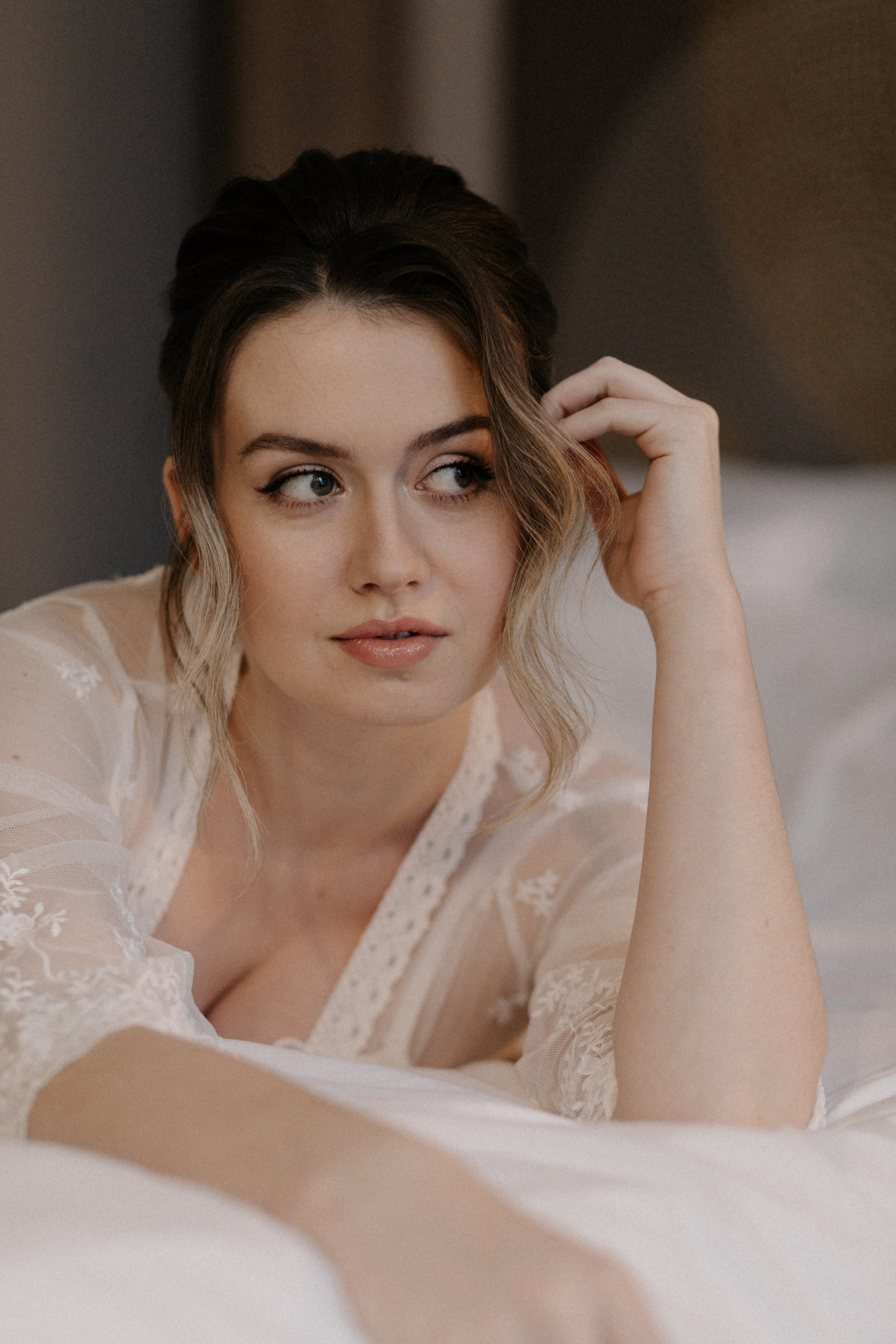 Ксюша и Илья. Утро в отеле роспись в Birds. Свадебный и портретный фотограф в Москве Анастасия Масюк