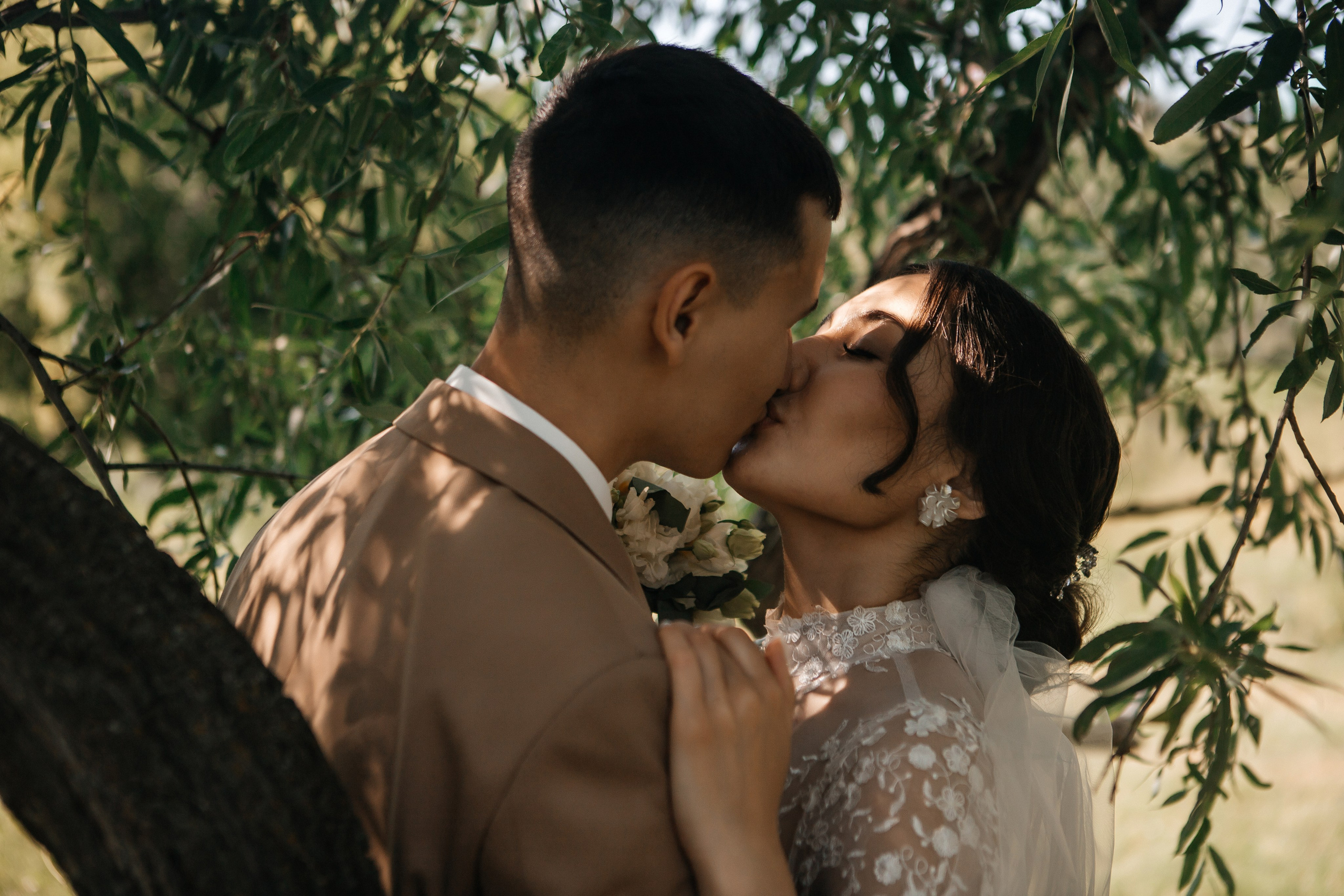 Свадьба в Динопарке. Свадебный фотограф Виктория Чуйко Магнитогорск. Визуал для бизнеса