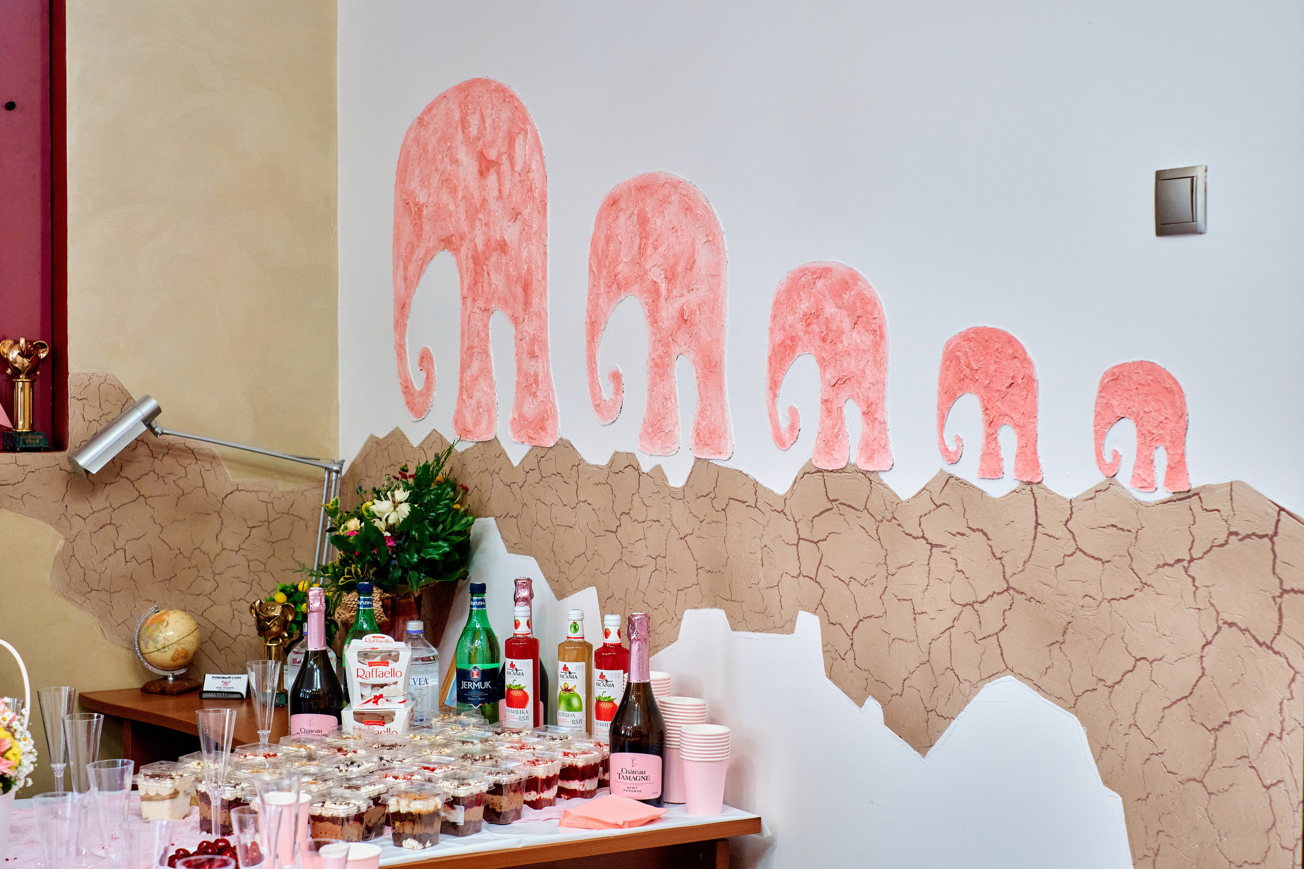 Открытие туристической компании «Розовый слон». Фотограф Таганрог Анна Трайжон