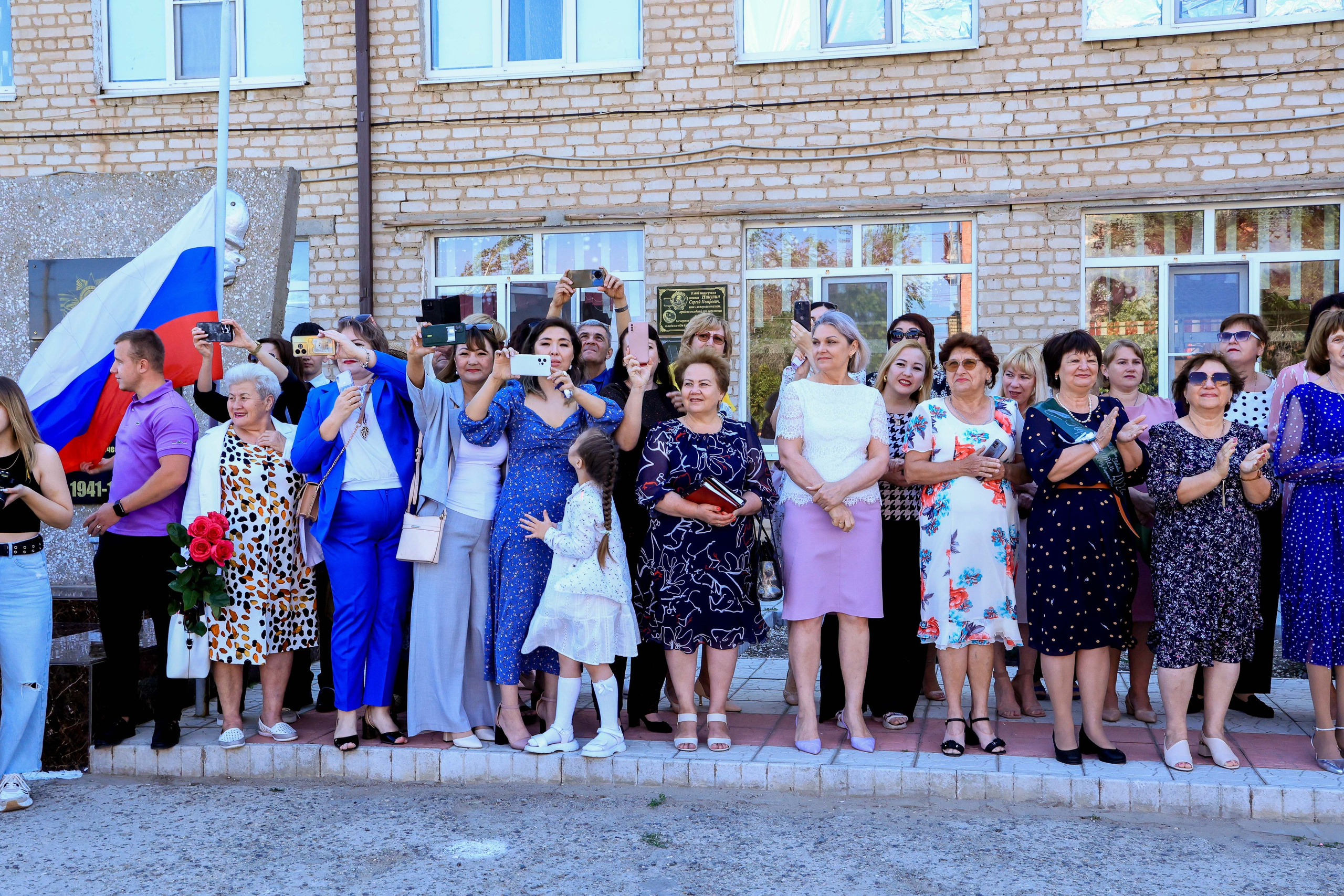 ШКОЛА ПОСЛЕДНИЙ ЗВОНОК. Свадебный фотограф — видеограф в г. Астрахань Екатерина Юмашева