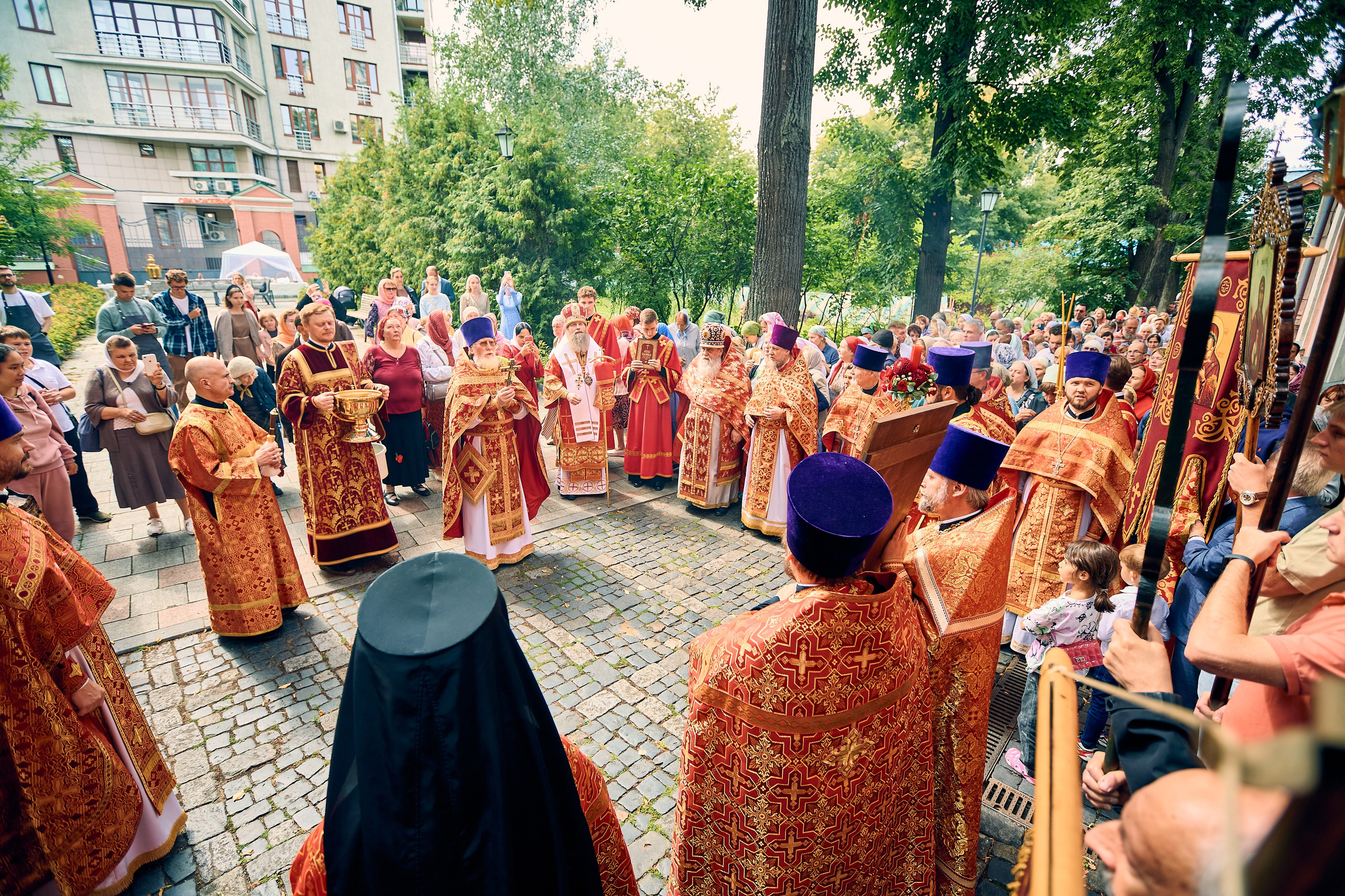 Храм святого Иоанна Воина. DMITRY MOISEENKO — фотограф, художник, топ-стилист