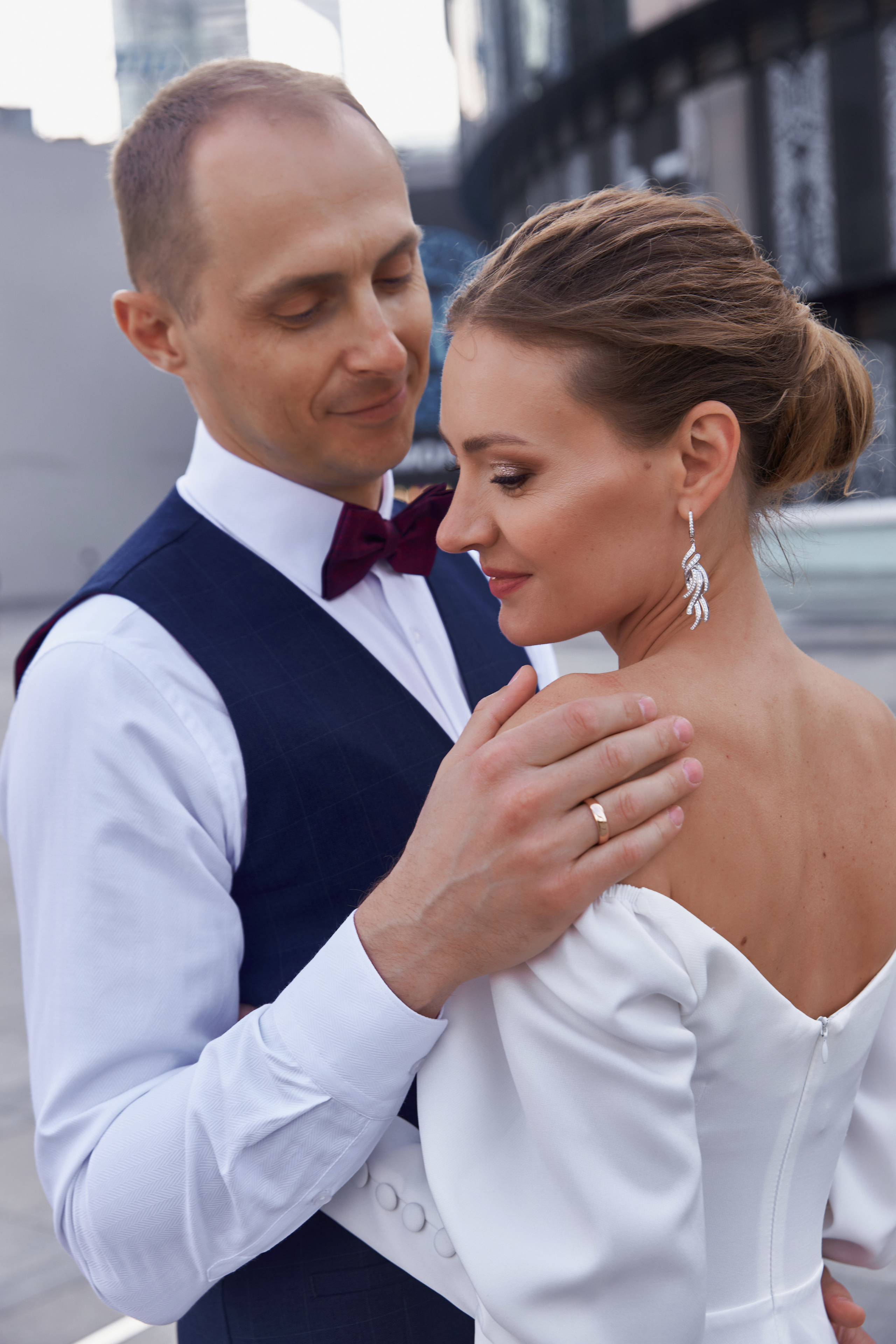 ЗАГС и прогулка в Москва Сити. Женский фотограф Москва, Лобня