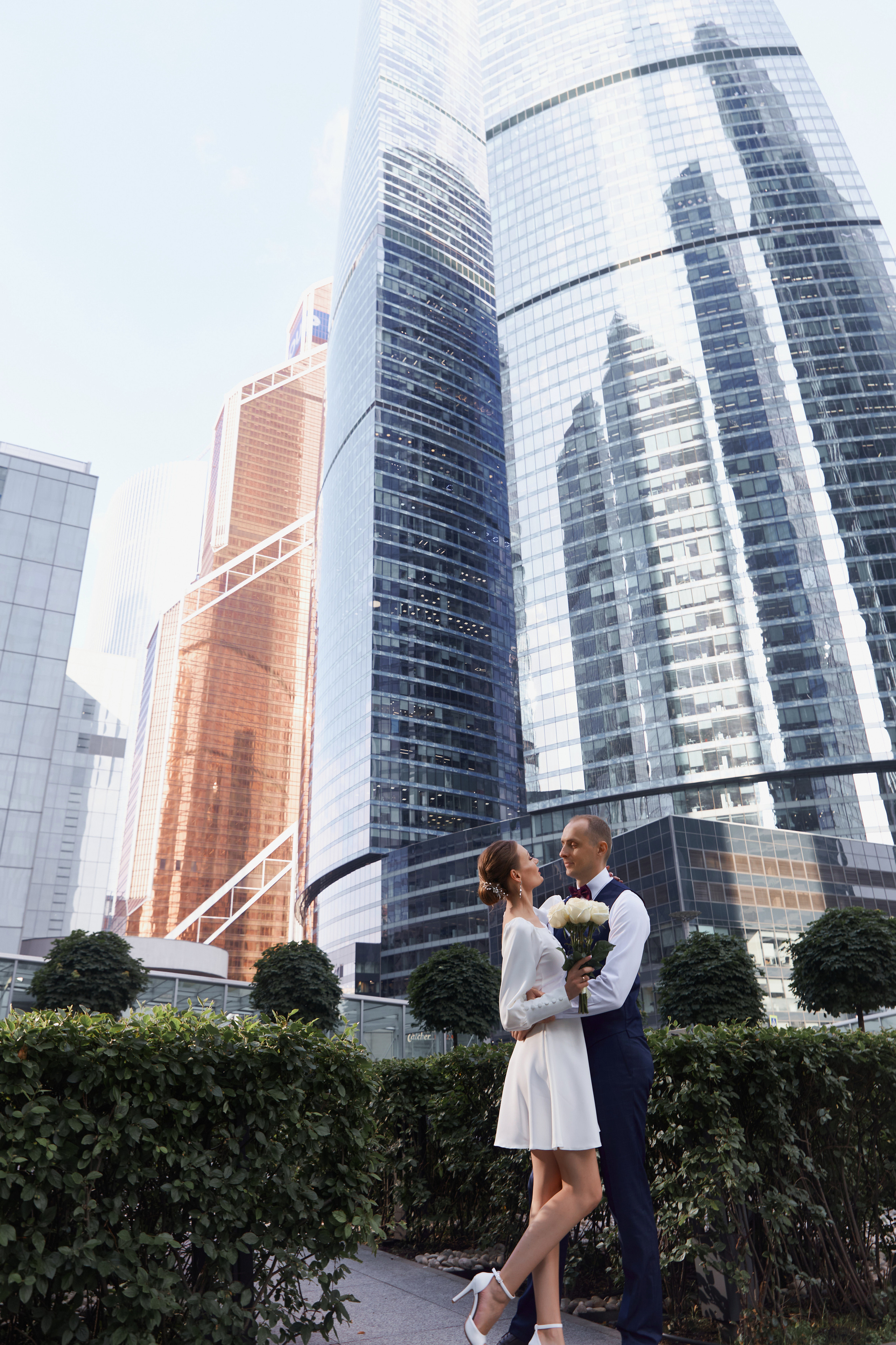 ЗАГС и прогулка в Москва Сити. Женский фотограф Москва, Лобня