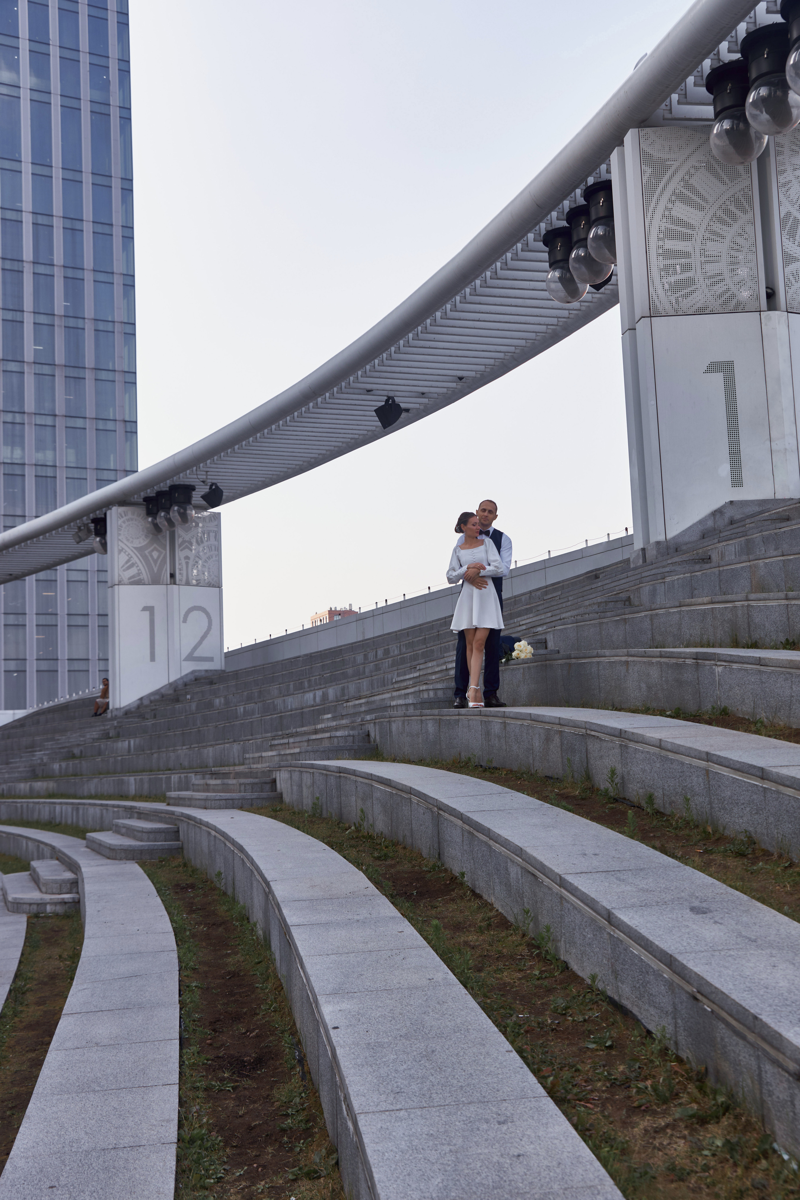 ЗАГС и прогулка в Москва Сити. Женский фотограф Москва, Лобня