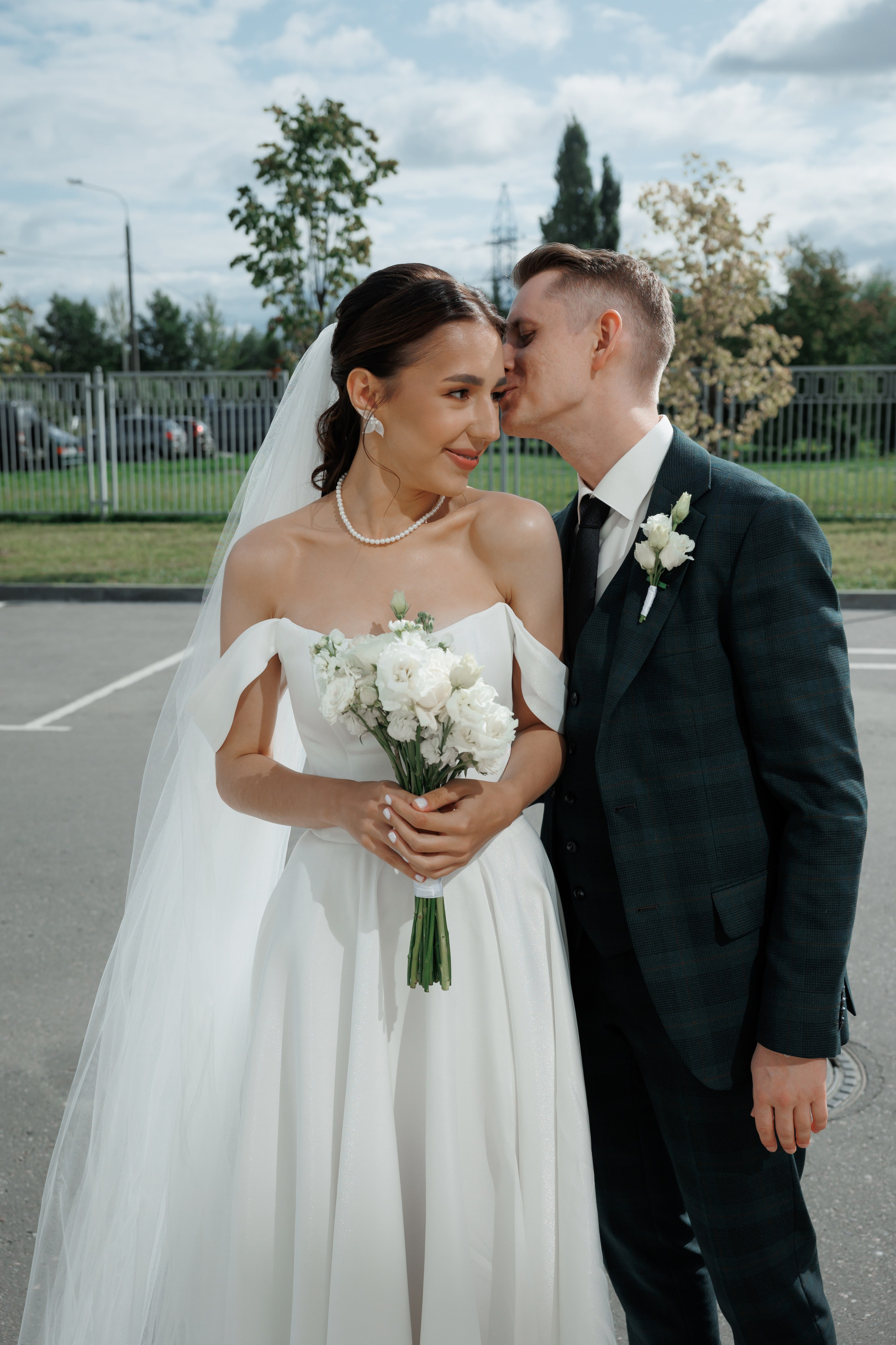 Регистрация в отеле Fish Point, ЗАГС Бутово, прогулка в Остафьево. Свадебный и репортажный фотограф (Москва, Королев и другие)