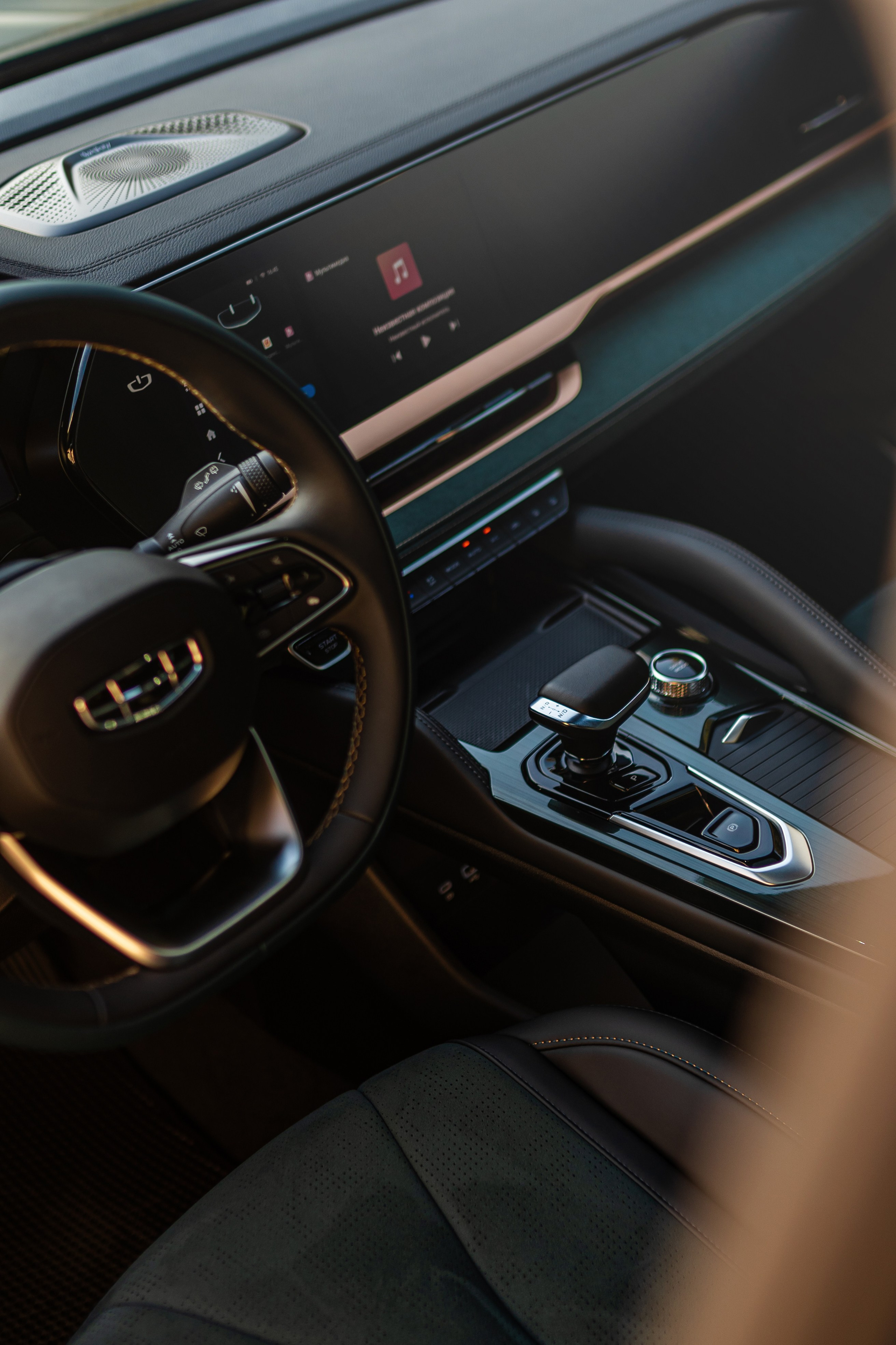 Geely Monjaro by Defence Center. Автомобильный фотограф в Москве | Базилев Александр