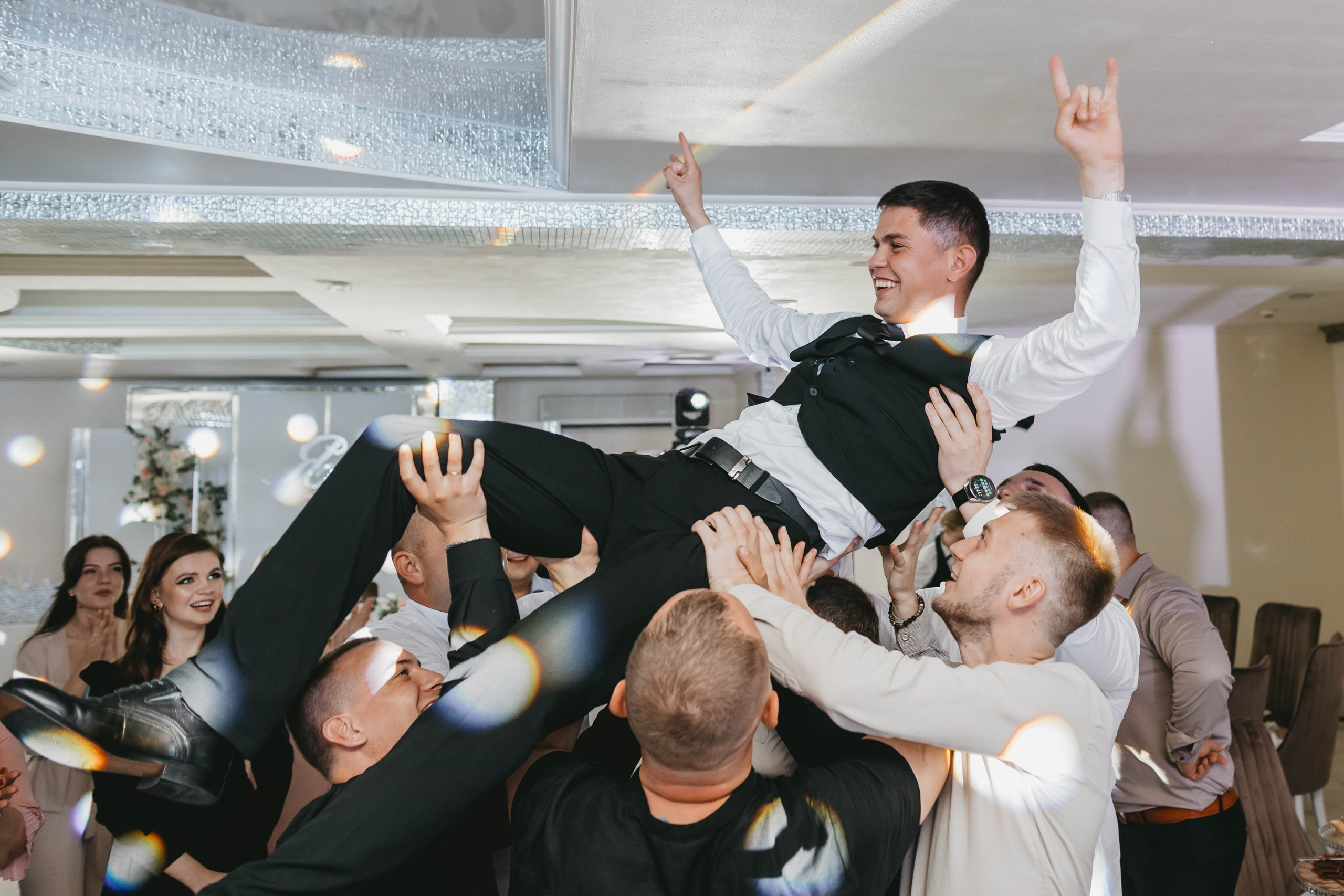 Свадебная прогулка. Свадебный и семейный фотограф Луганск, Ростов, Краснодар Роман Мацнев