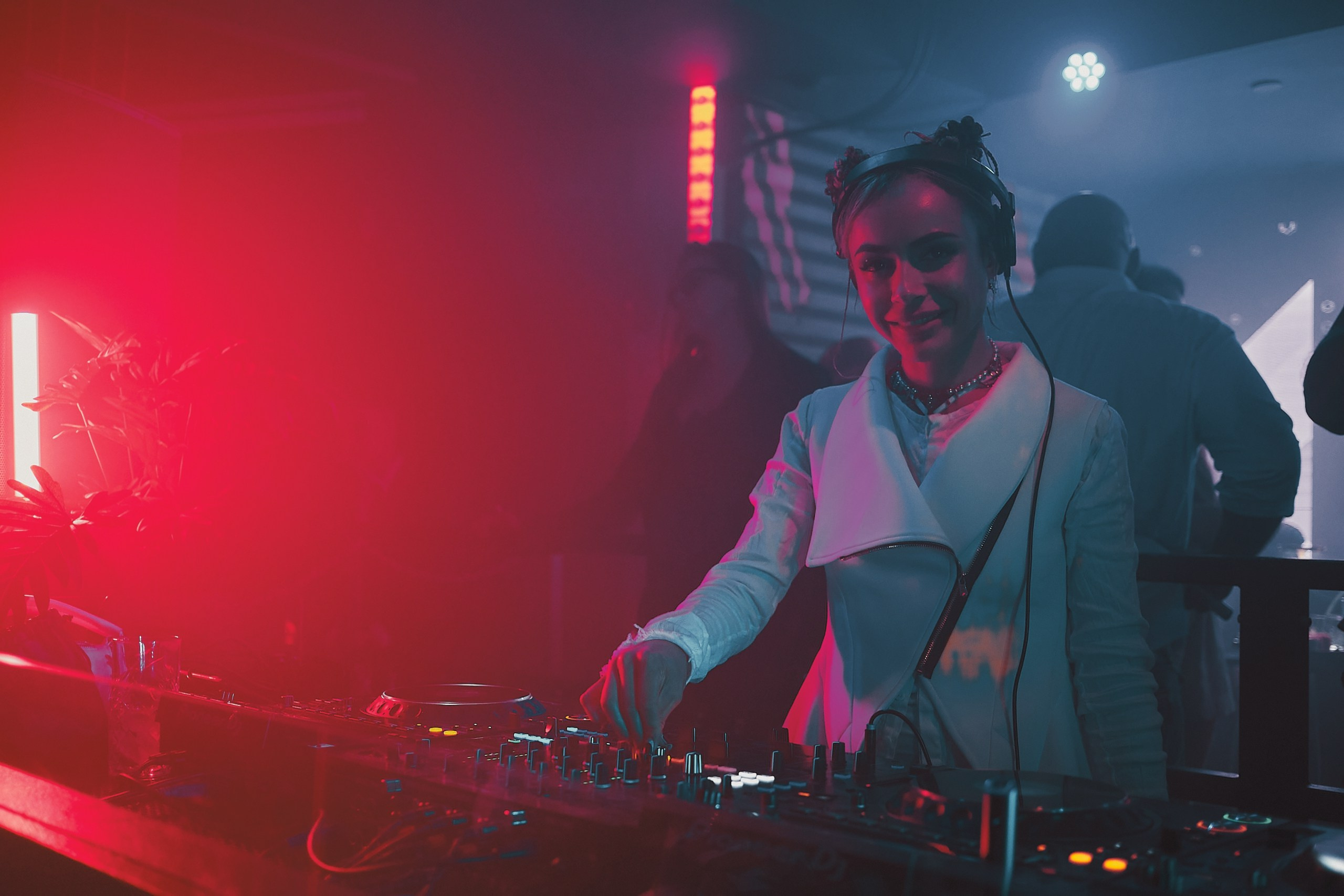 МИКС afterparty. Фотограф и Видеограф в Москве. Олег Корушев