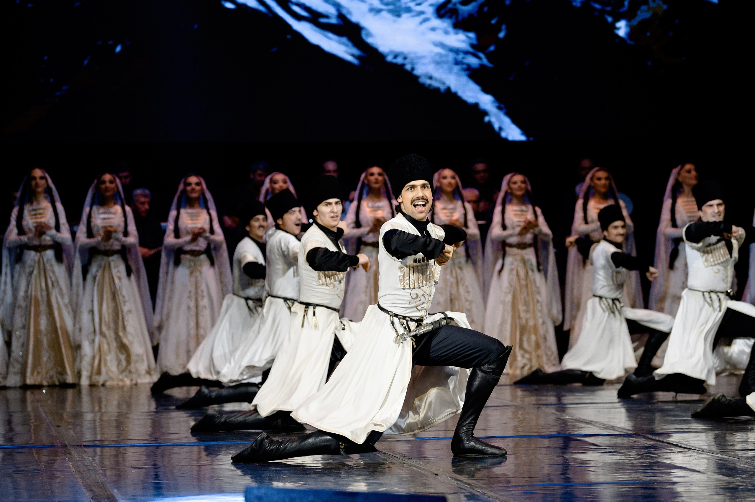 Ансамбль «Лезгинка» концерт в Махачкале. РЕПОРТАЖНЫЙ И БИЗНЕС ФОТОГРАФ В МОСКВЕ, ЕГОР НИКОЛАЕВ