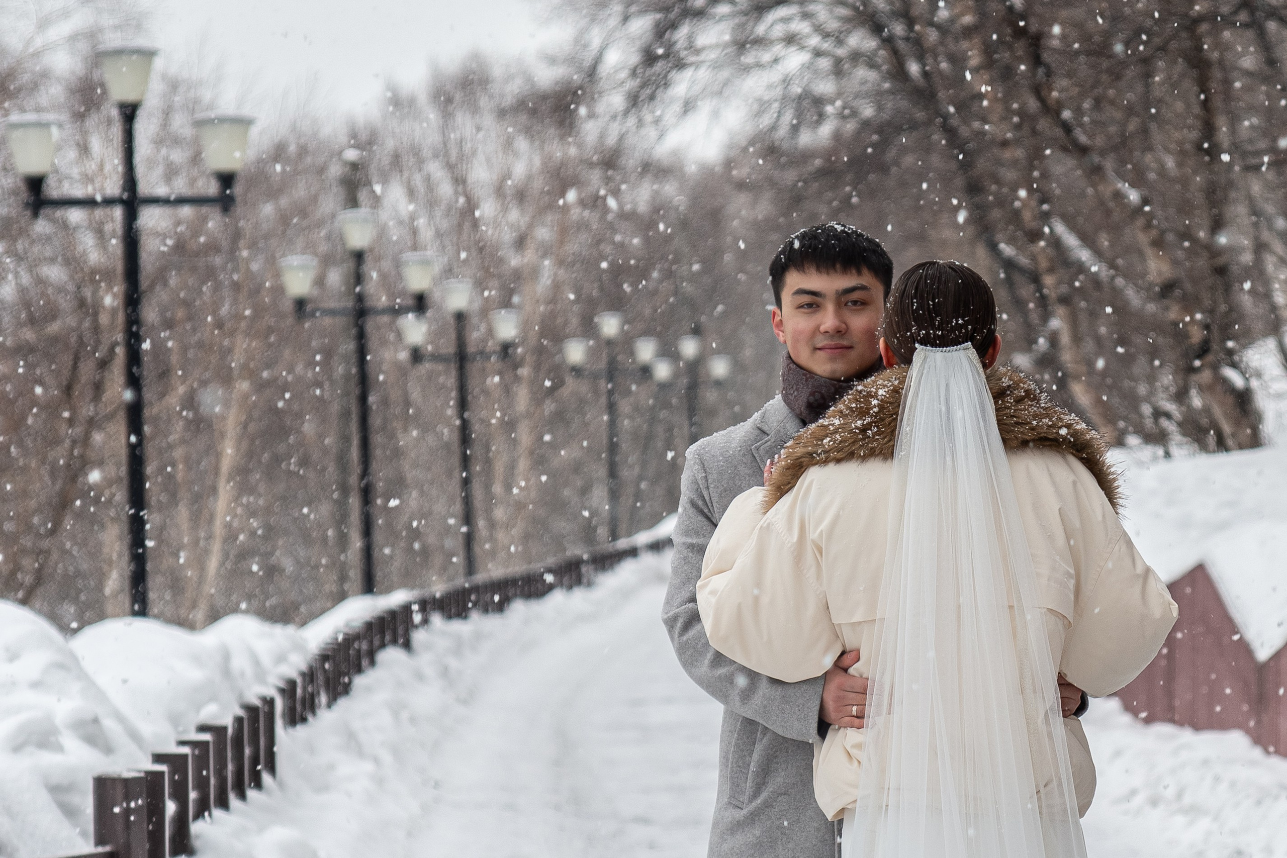 Артём и Лера 2025.12.25. Фотограф на Камчатке Анна Моргачёва. Семейные и детские съёмки