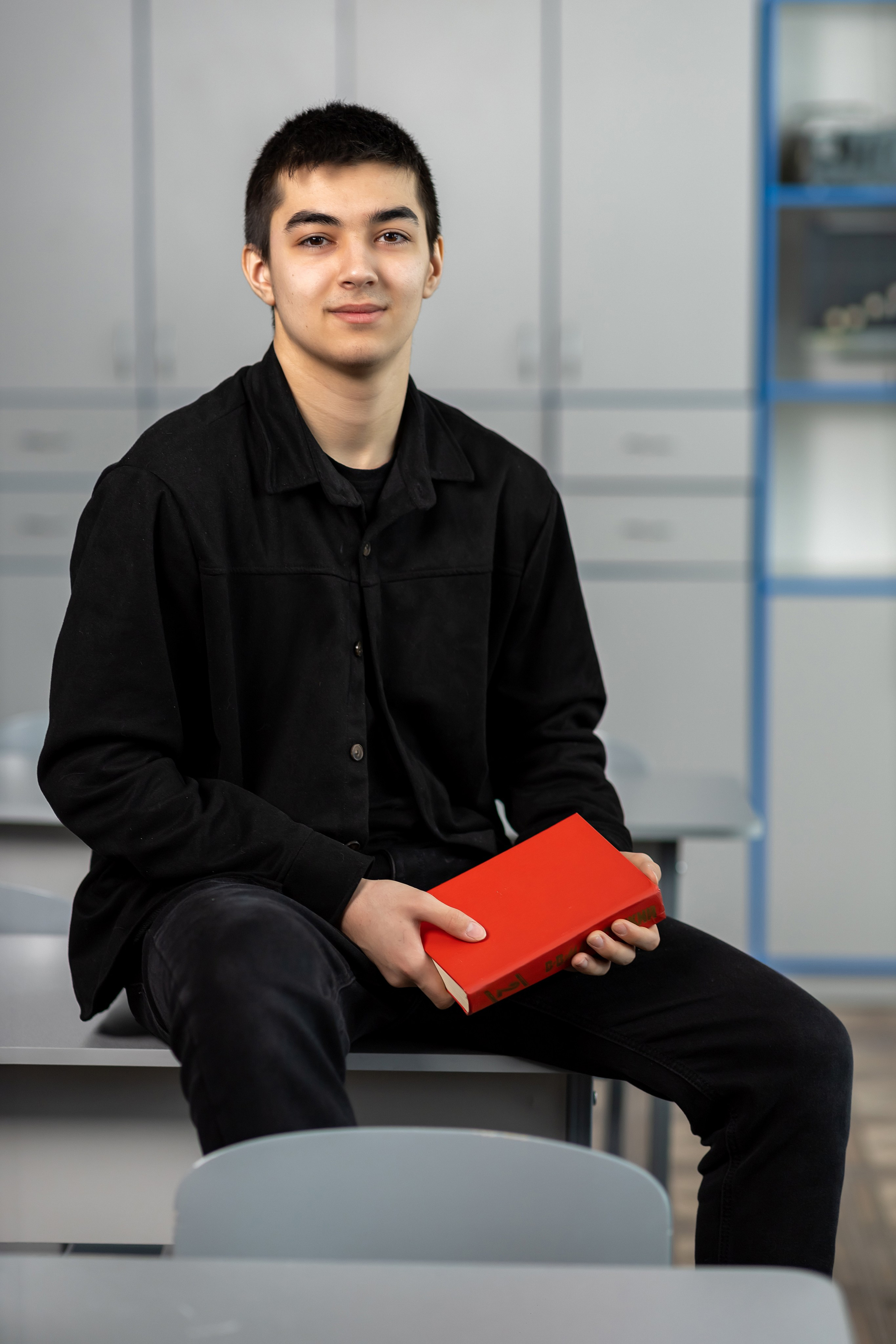 Примеры фото СТАРШИЕ КЛАССЫ. Фотограф Радужный ХМАО, Школьный фотограф, семейный фотограф, выпускной альбом