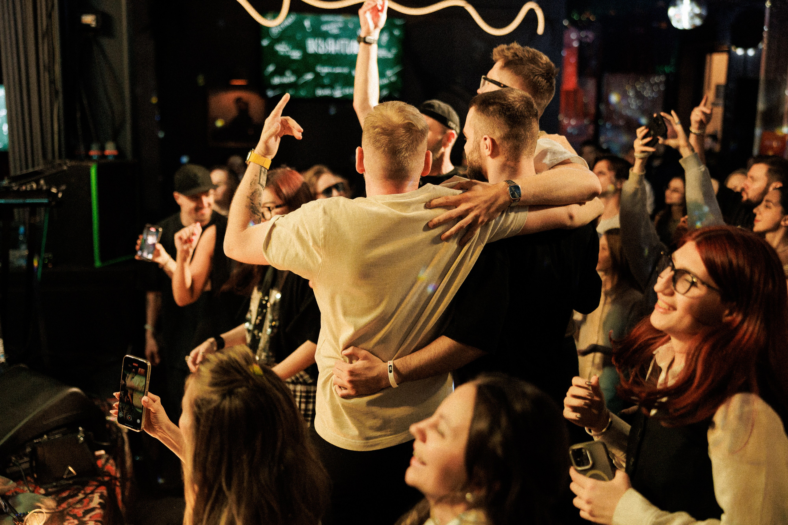 PLEDEVENT MSK x CHUVAK S GITAROI. Свадебный и event-фотограф Иван Волнухин