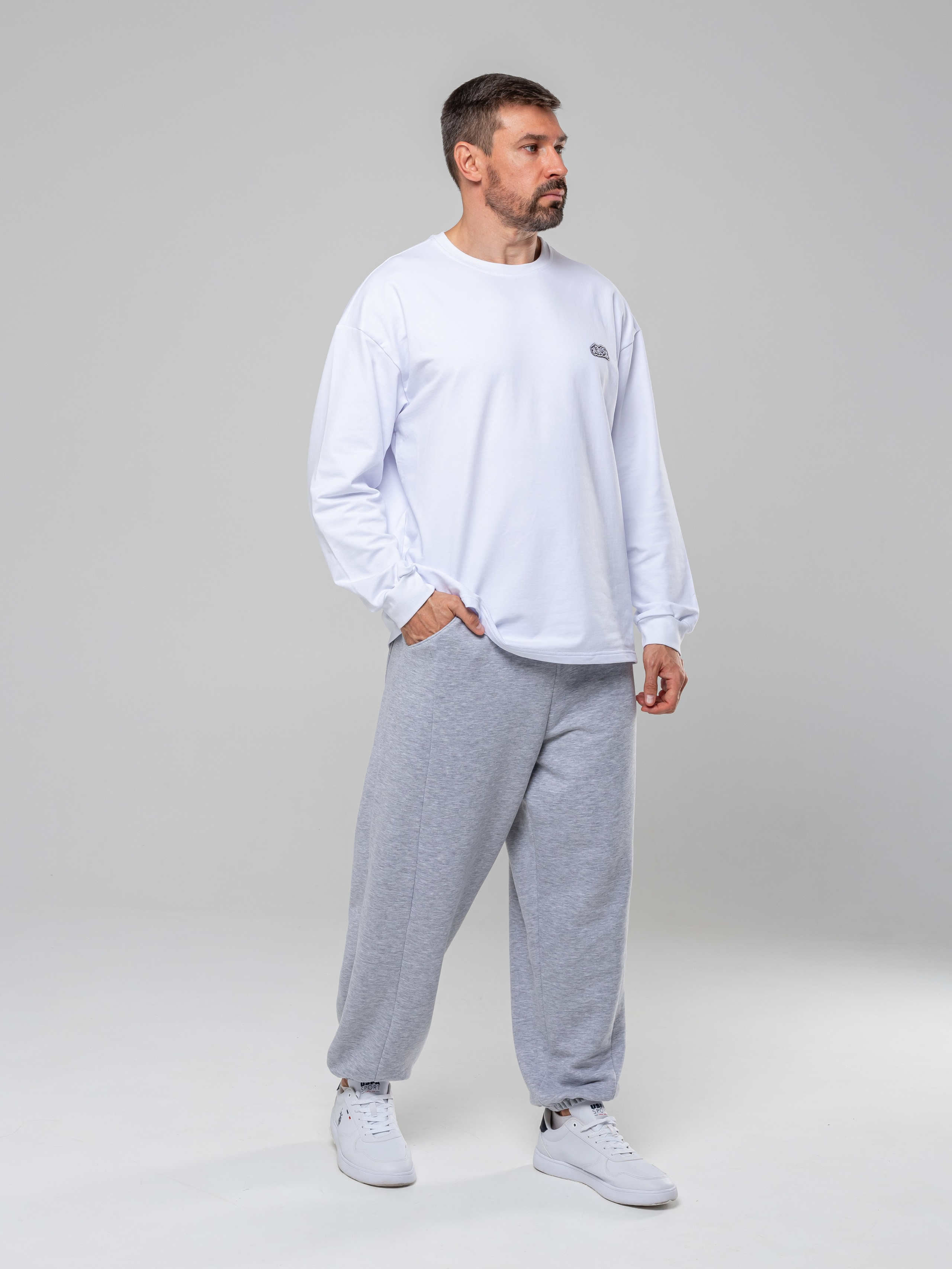 Худи и штаны. Фотограф в Краснодаре Арина Кудряшова