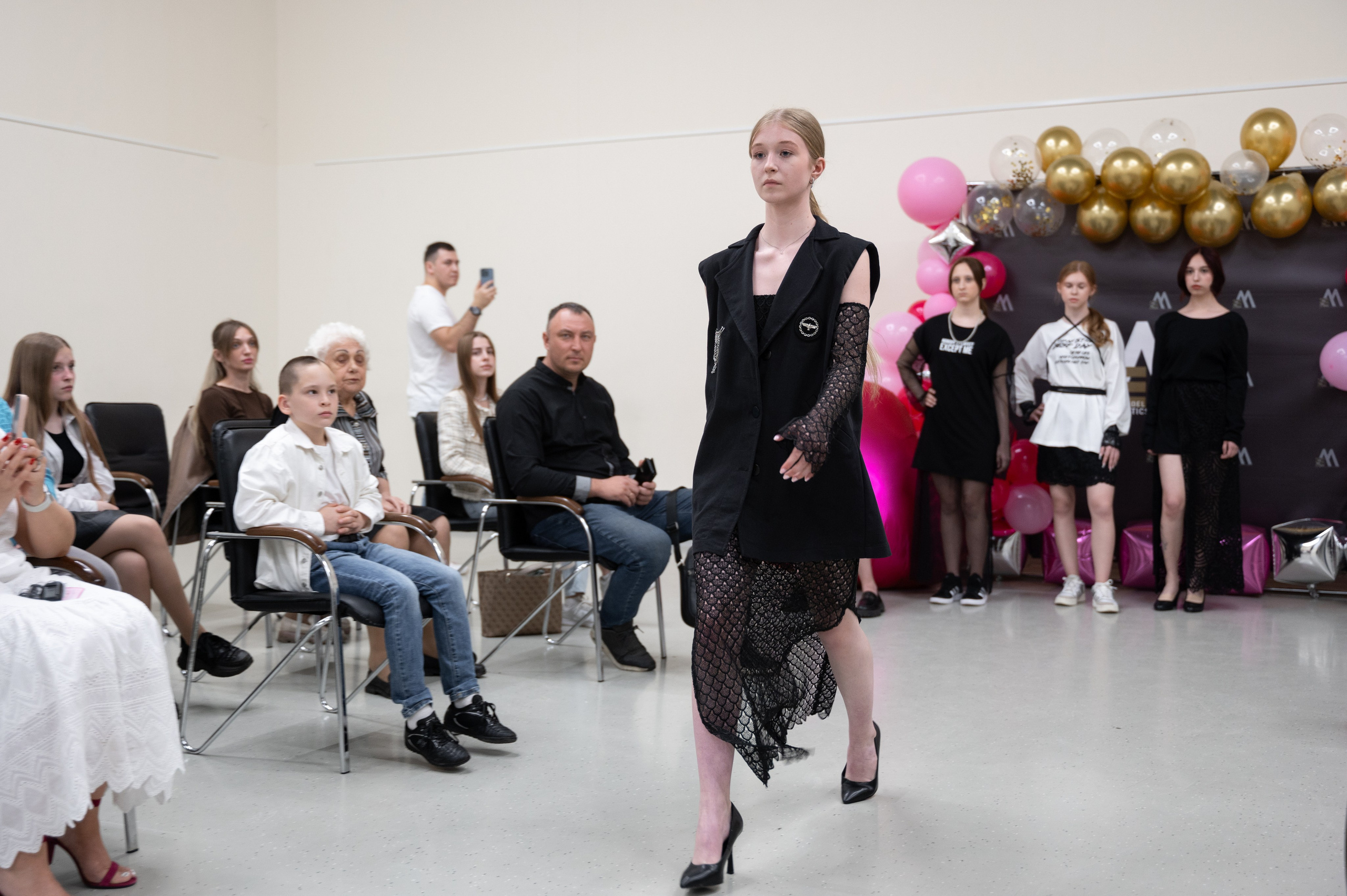 Весенний показ от Aesthetics model management | 15.05.2025. Фотограф в Омске Елизавета Кириллова