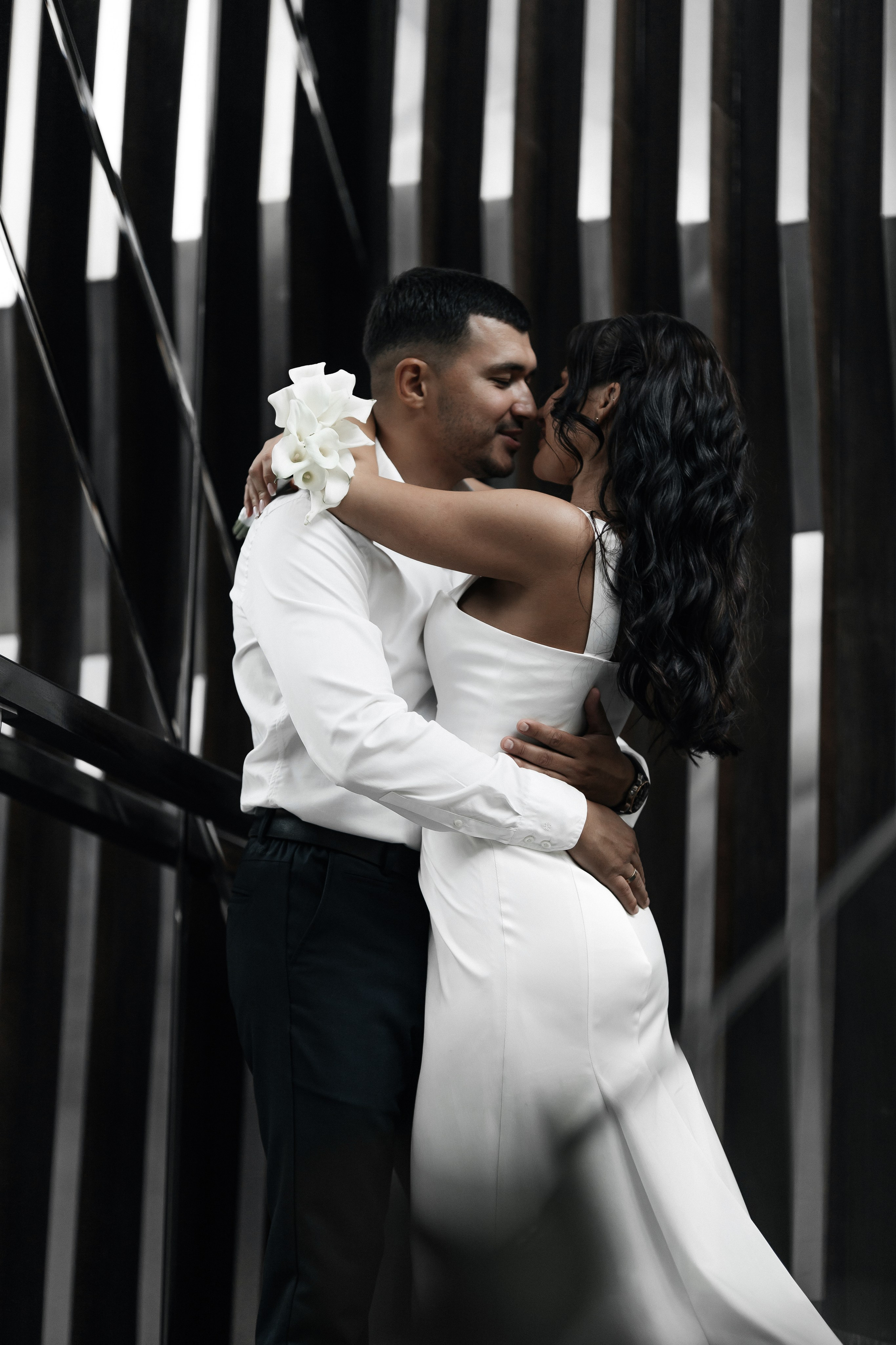 свадебный кадр в ресторане 