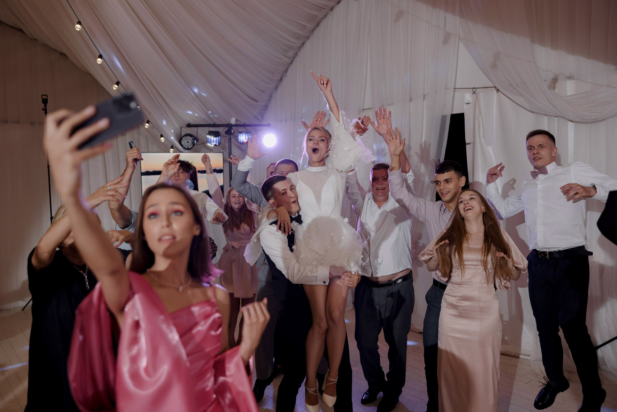 Александр и Валерия. Свадебный фотограф и видеограф Юрий и Эля Дубинины