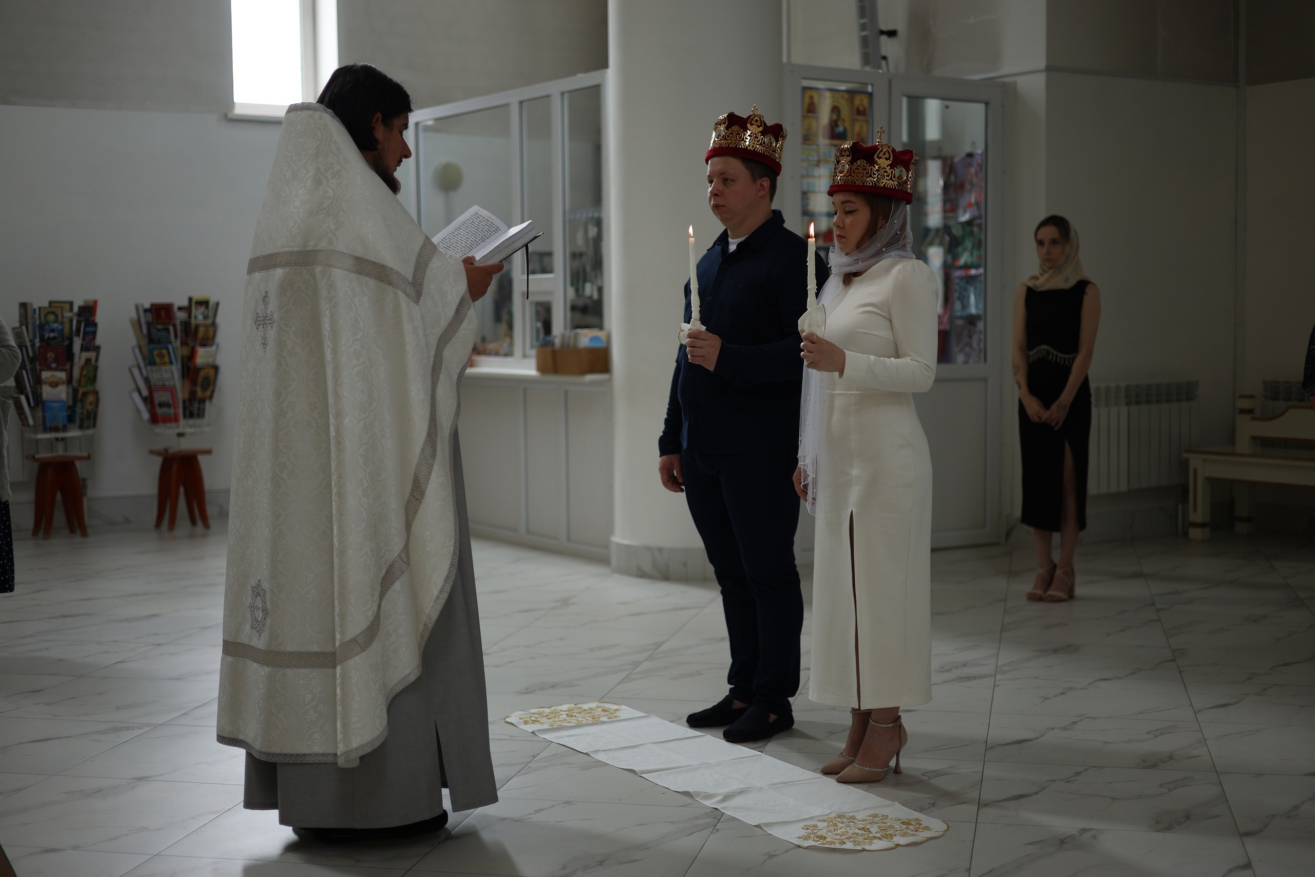 Венчание — это священный момент, когда две души становятся одной. Фотограф | Видеограф в Кургане, Тюмени и Челябинске