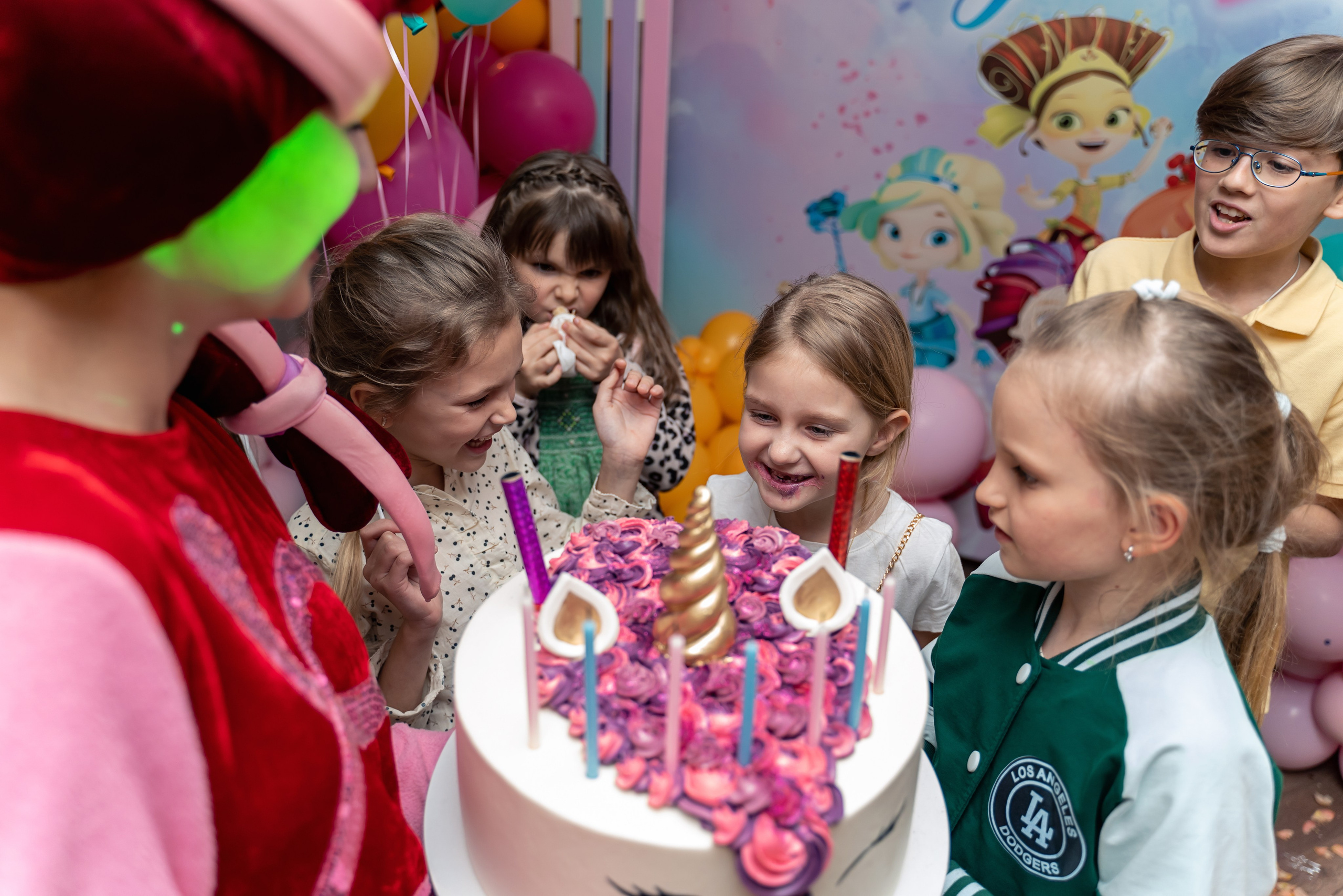 Фотограф на детский день рождения Москва. Фотограф \ Видеограф на Крещение, Венчание Москва| Семейные съемки