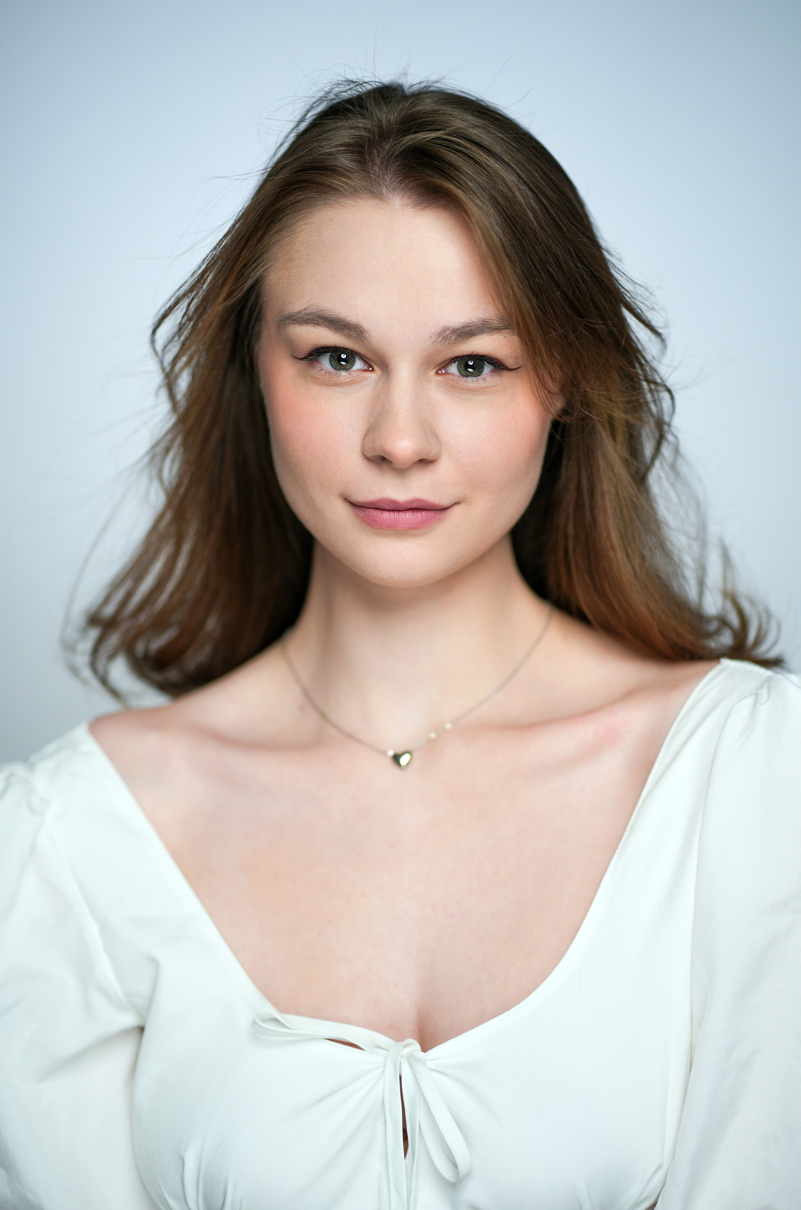 Актриса Софья Костина. Портретная съемка в Москве, студийный фотограф Игорь Фомин