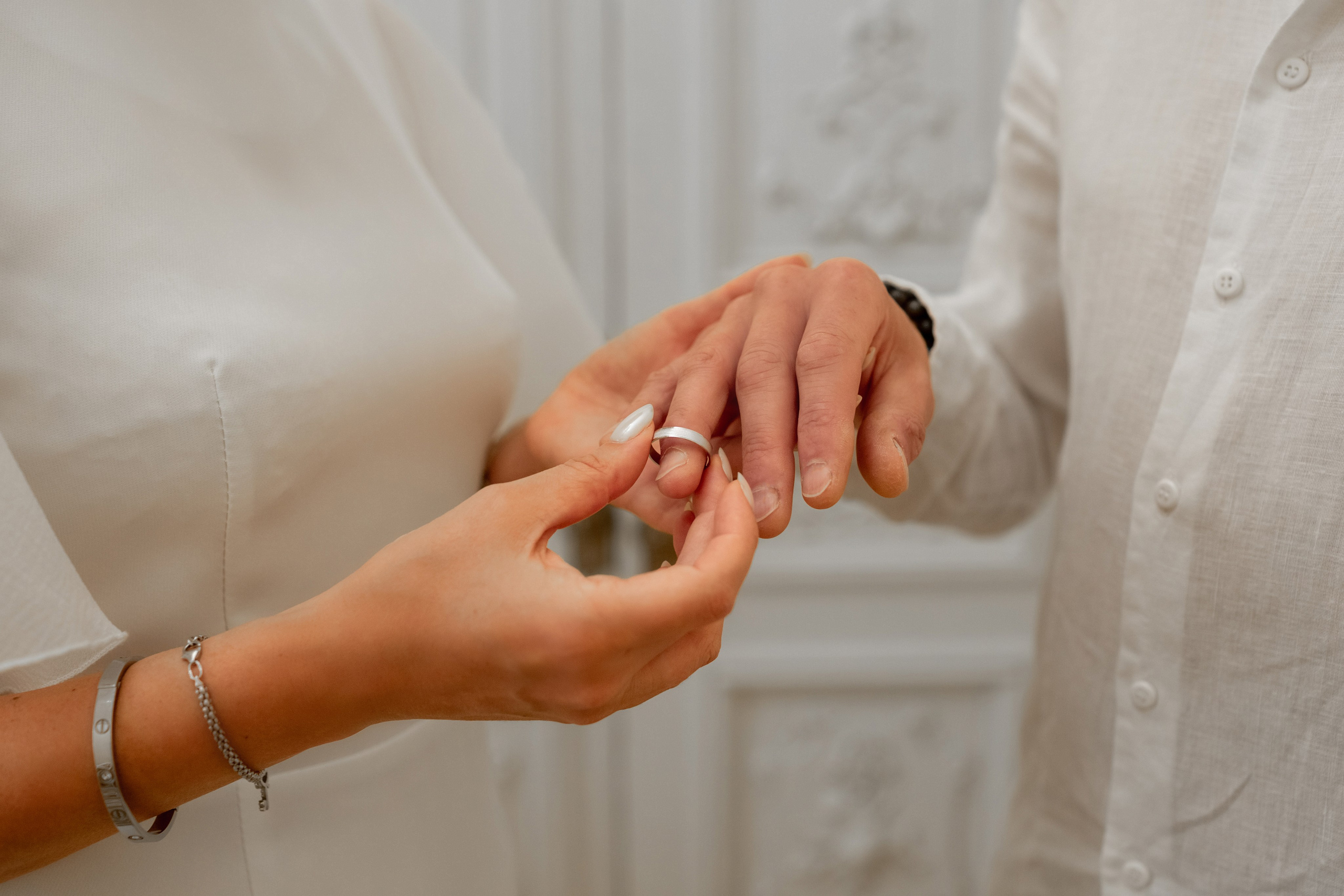 Свадебная фотопрогулка по улицам Петербурга. Свадебный фотограф Кирилл Белый