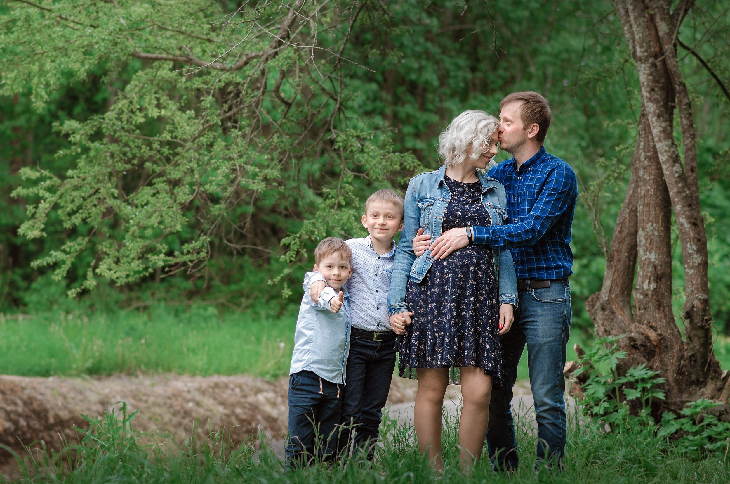 Алена на Слаломном канале. Семейный фотограф на выписку из роддома и крещение Минск Настя Гришук