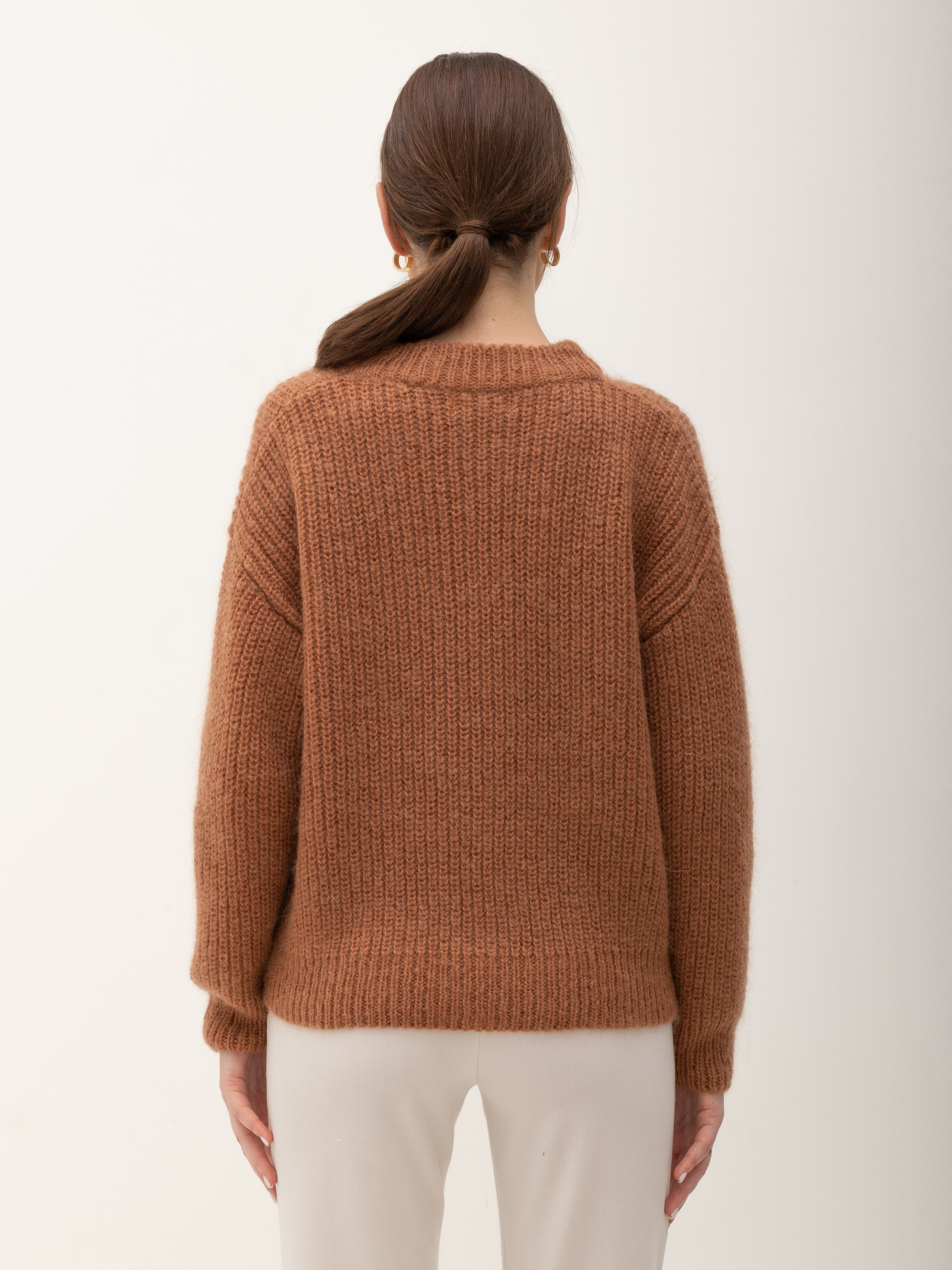 Каталог Лаура. Portfolio ideai-studio
