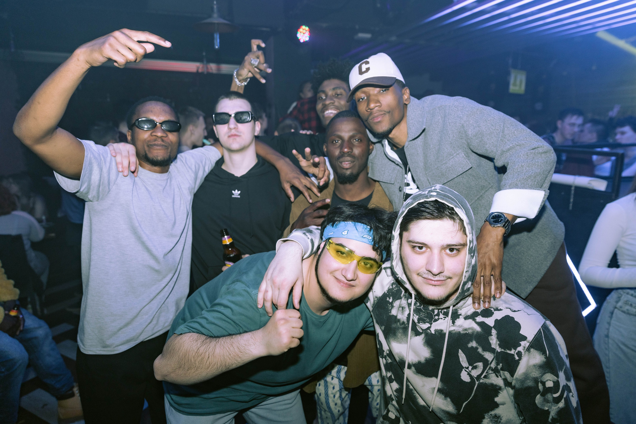 Mishka-bar 1. _Carpe diem_