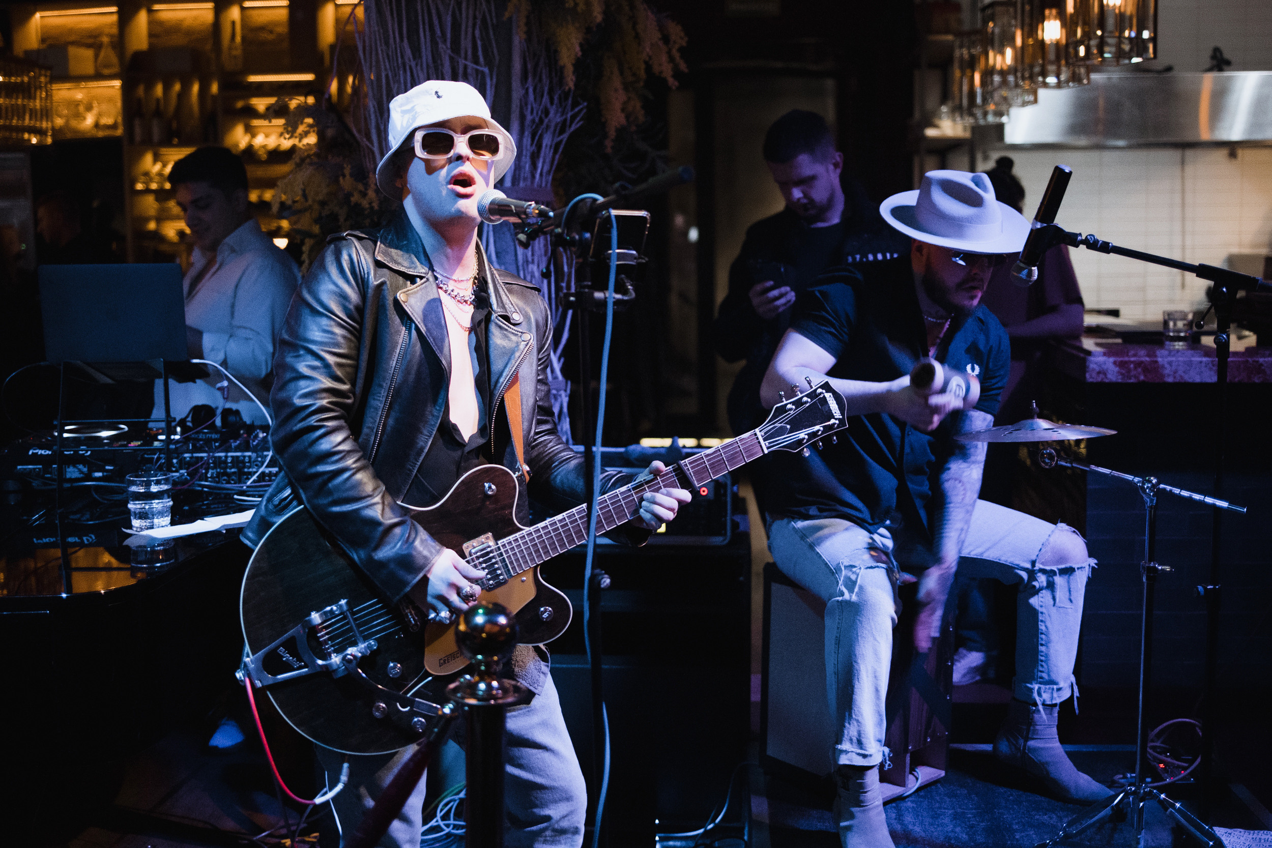 Дружба. Мануфактура Еды. Репортажный и свадебный фотограф в Москве Лена Таращенко