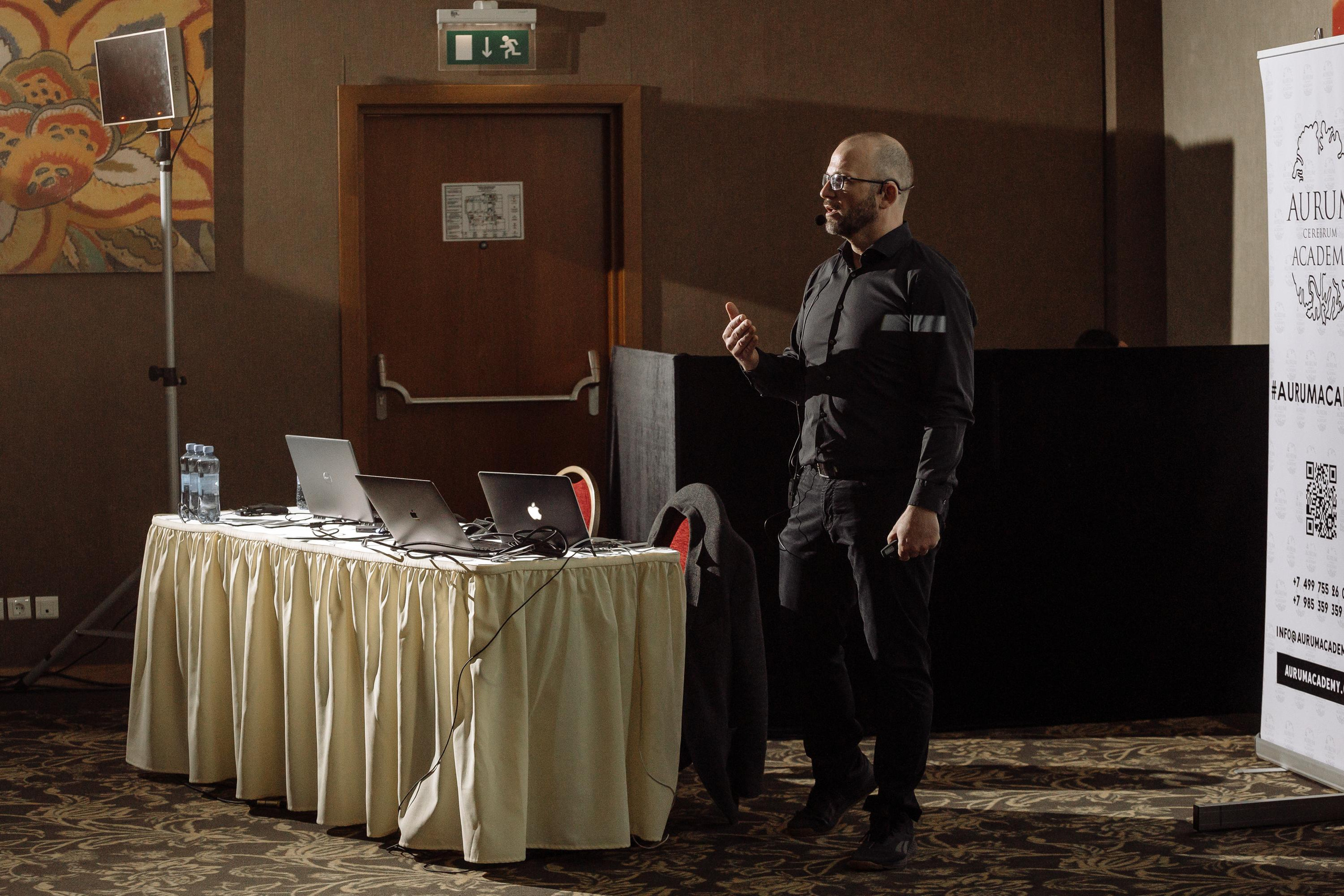 Штрауманн. Репортажный и свадебный фотограф в Москве Лена Таращенко