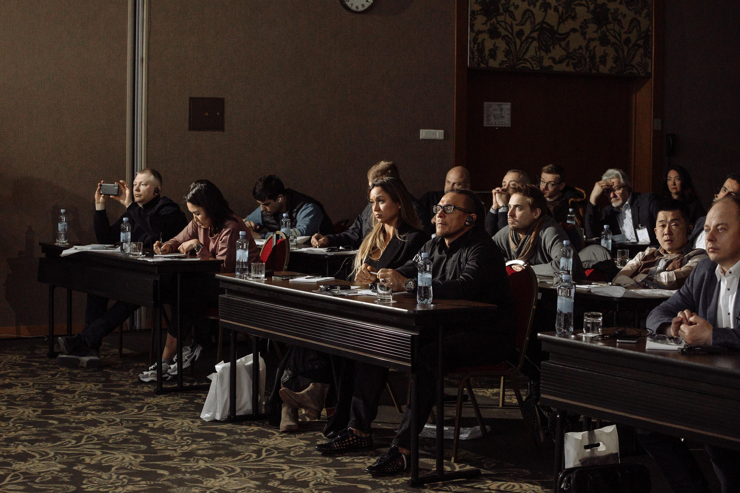 Штрауманн. Репортажный и свадебный фотограф в Москве Лена Таращенко