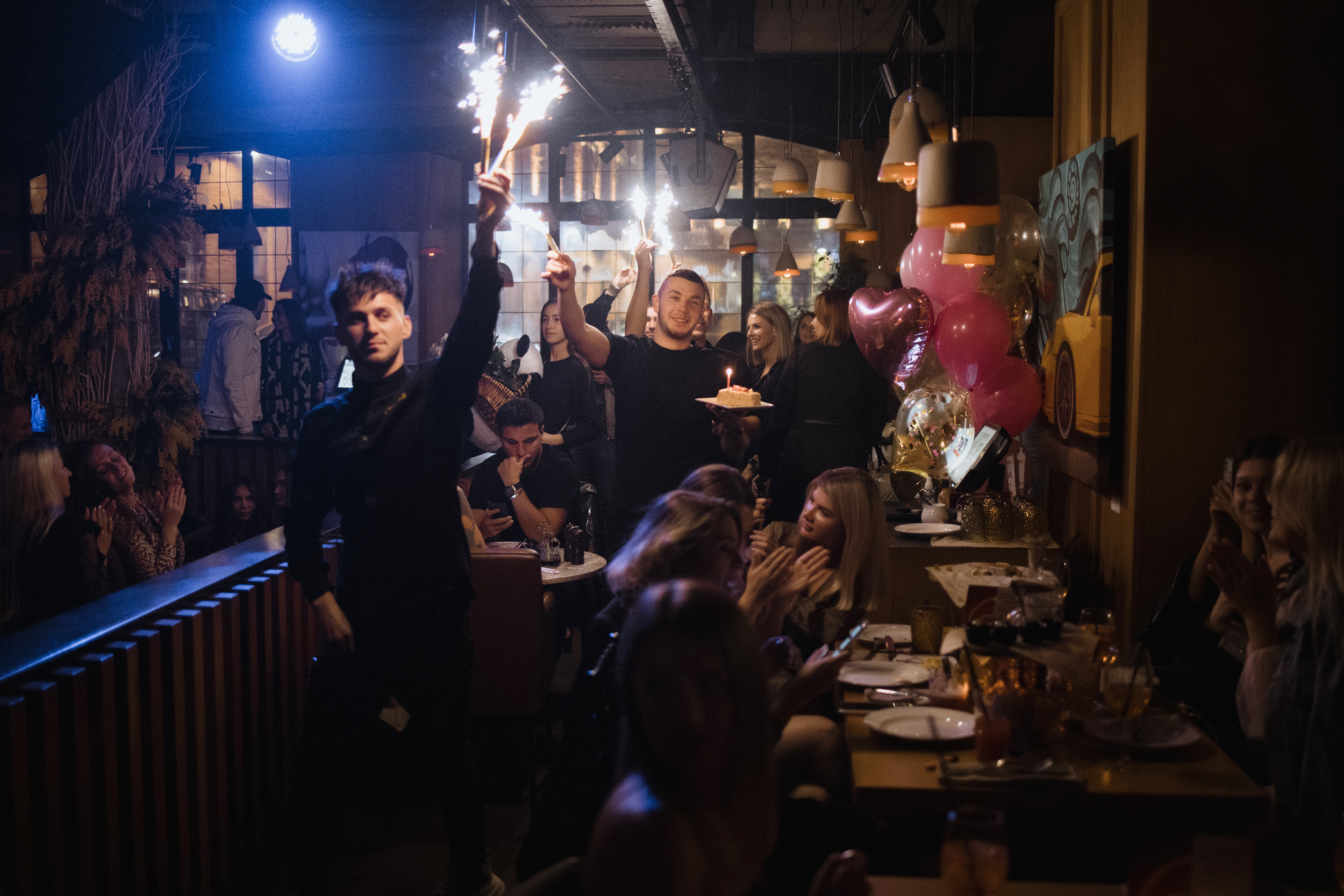 Дружба. Мануфактура Еды. Репортажный и свадебный фотограф в Москве Лена Таращенко