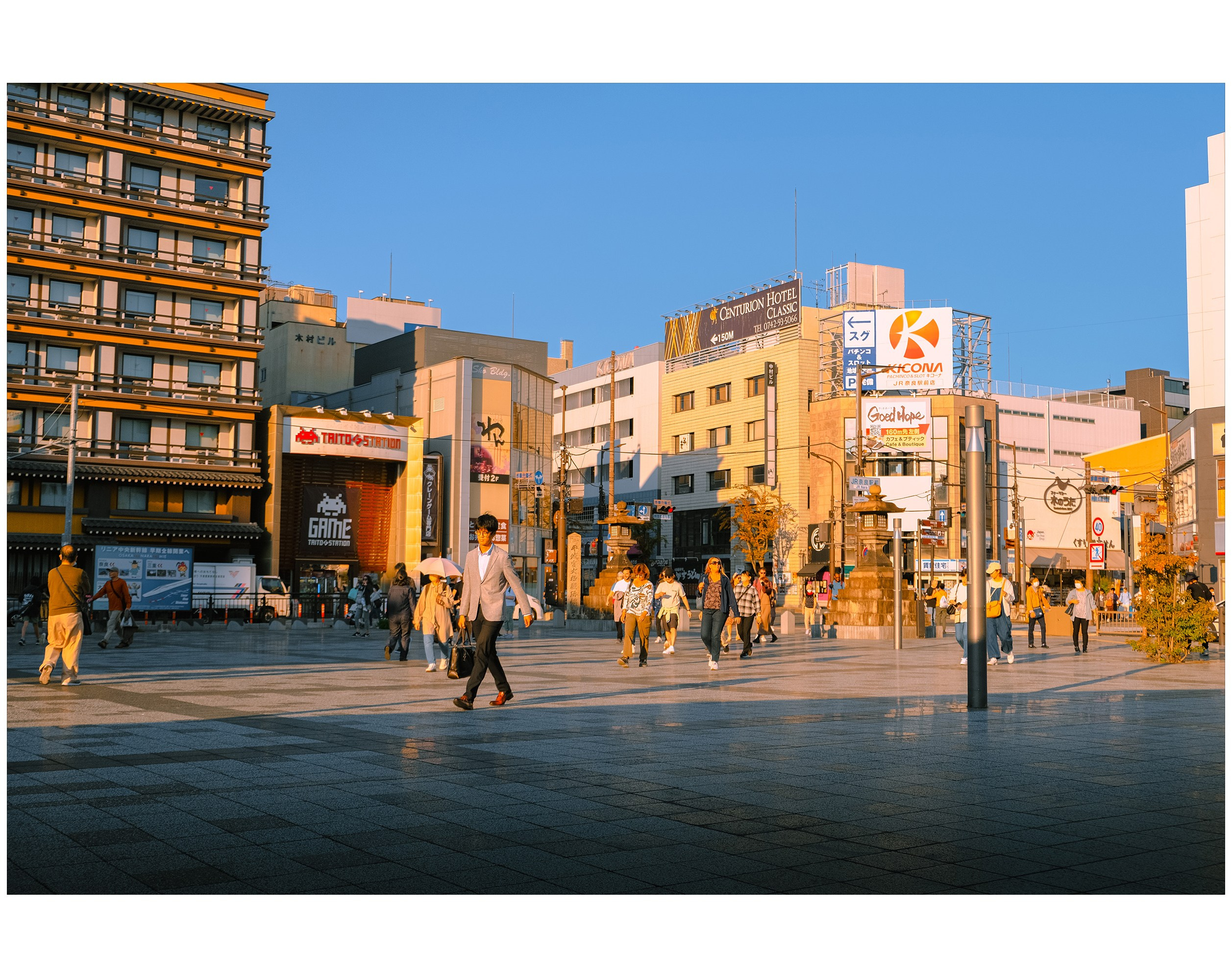 Авторские. -