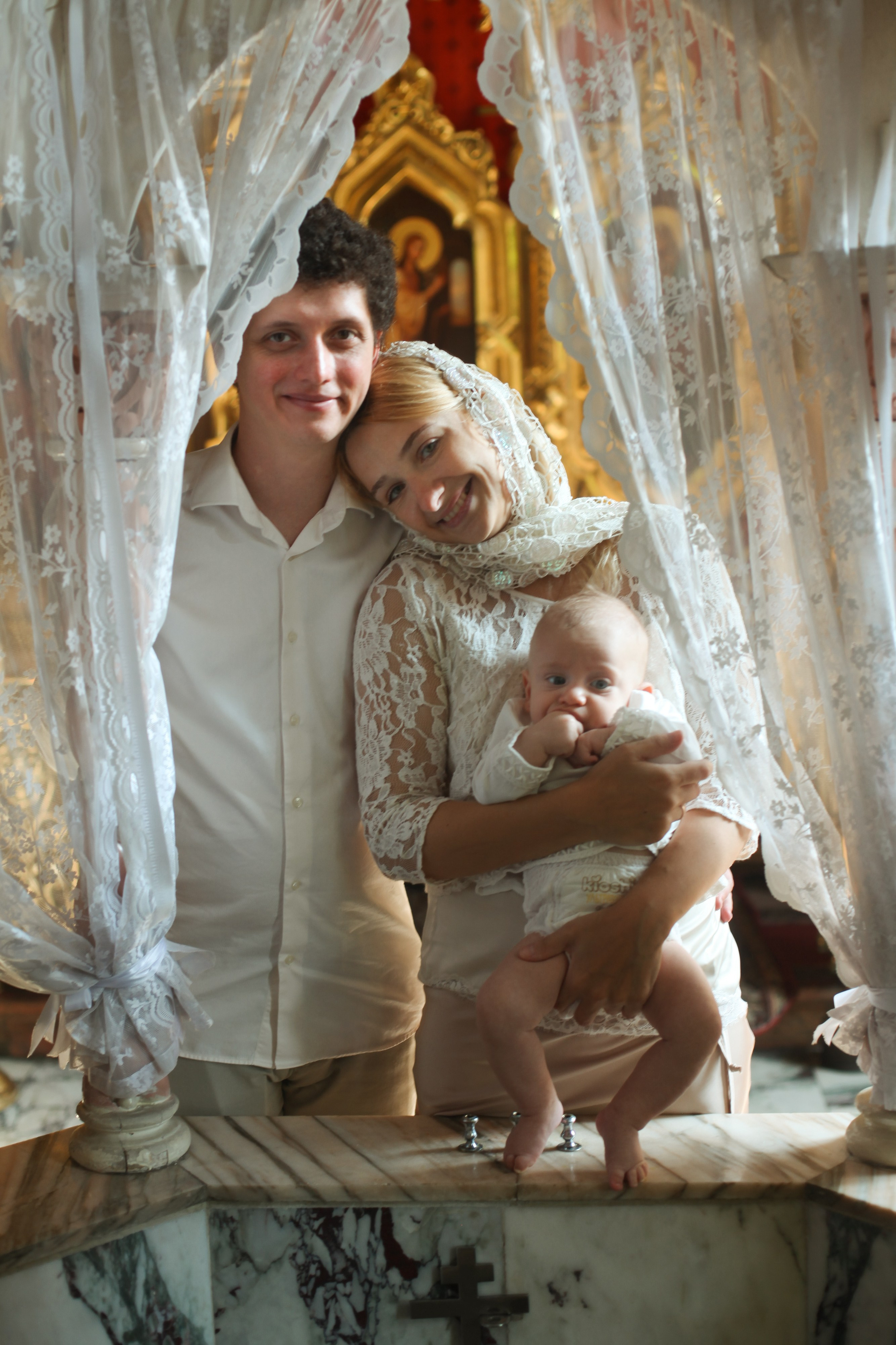 Таинство крещения. Фотограф новорожденных в Москве и области Анастасия Холманская