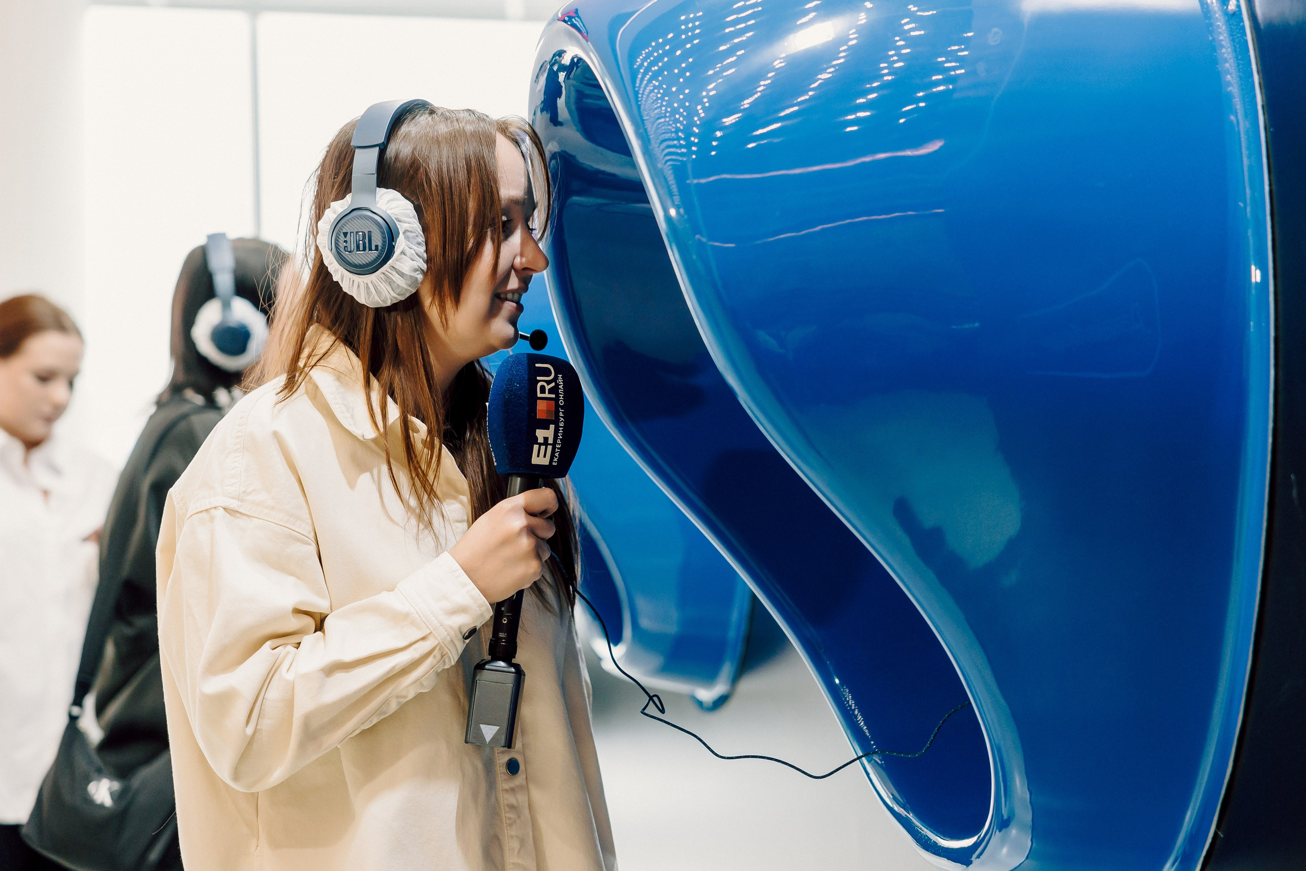 СКБ Контур — Форум будущего — Стенд. Лёшка Варзегов — фотограф