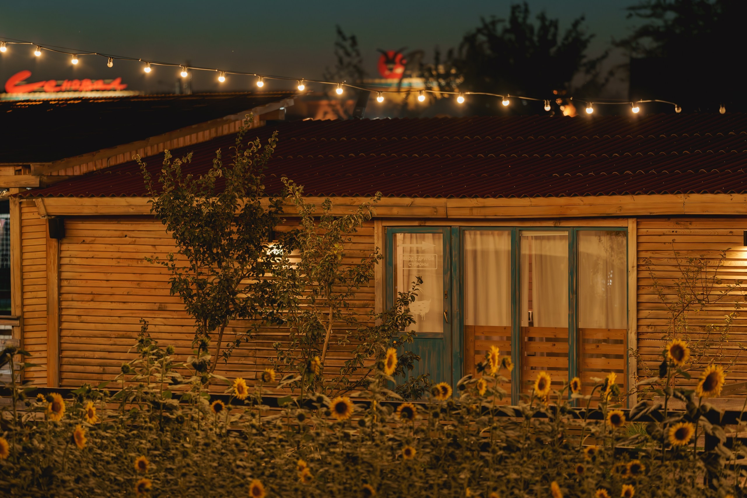 Вечер «Sea Weekend» в Resort Pool Park. Портретный и репортажный фотограф в Воронеже: Анастасия Пузикова