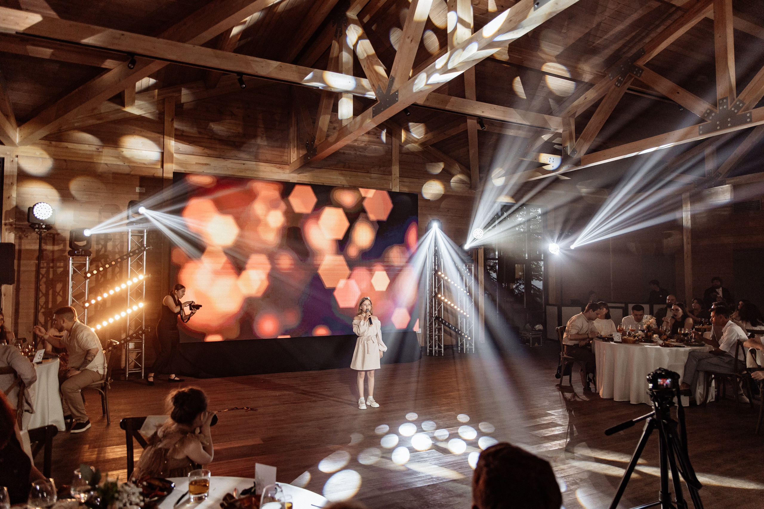 Свадебный банкет. Свадебный фотограф в Казани и Санкт-Петербурге Евгения Есенина