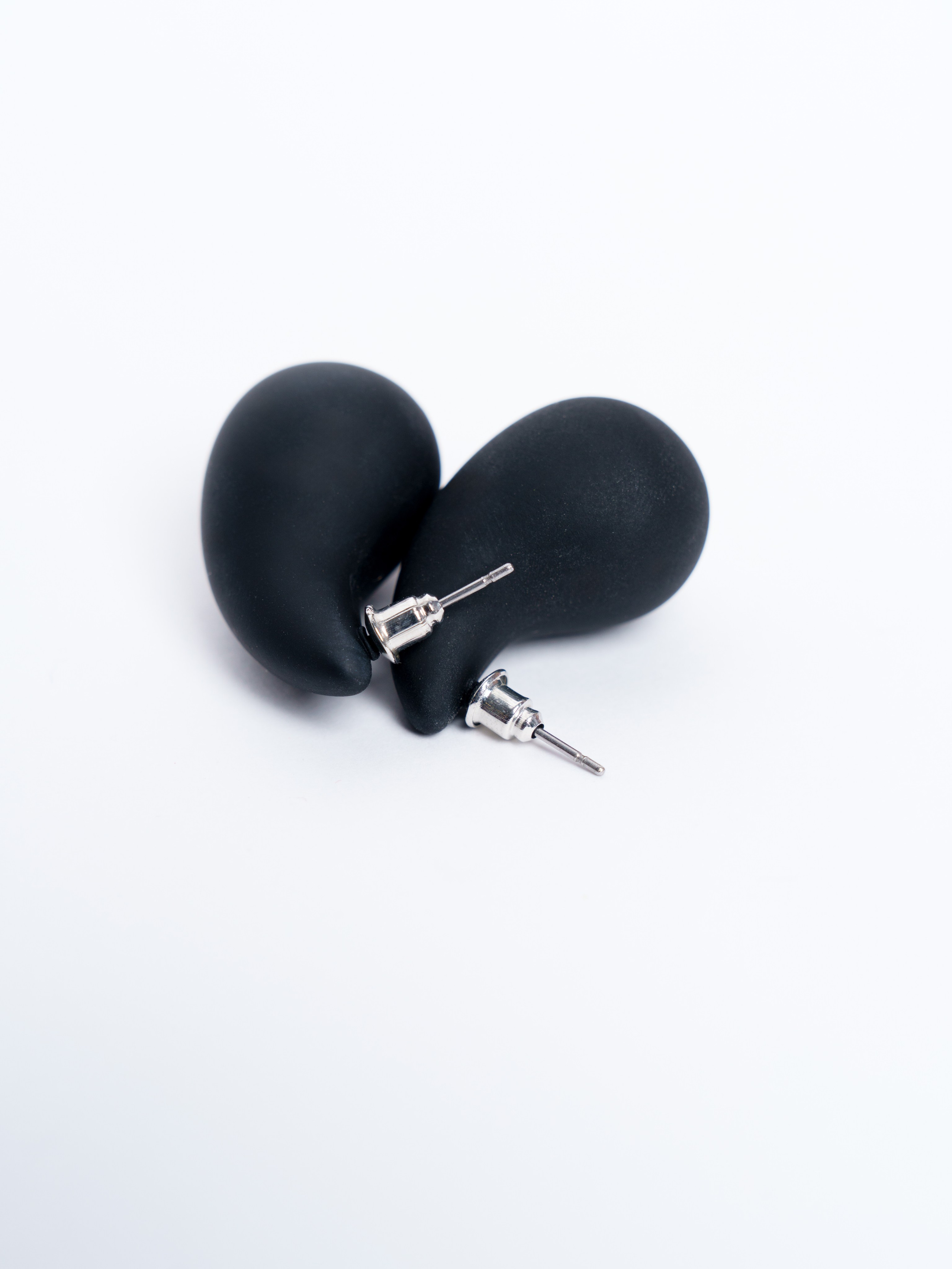 Съемка сережек для WB и OZON. Портретный и Контент фотограф Григорий Семенов (Grifon) в Ижевске