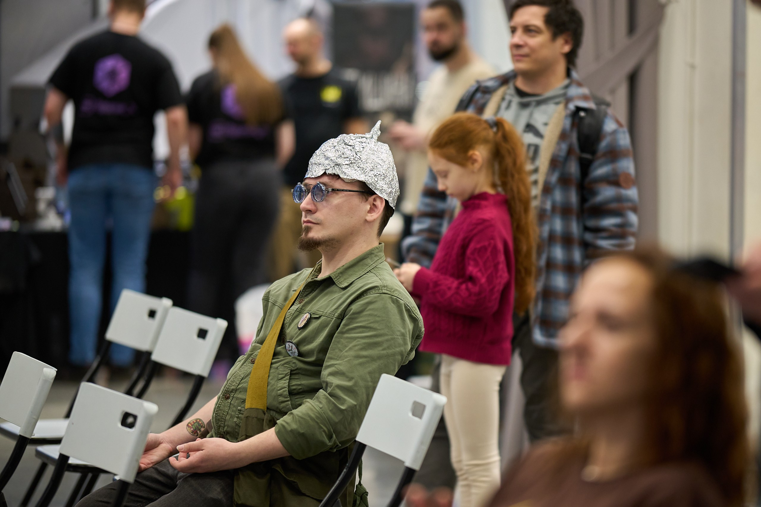 Потом в этих шапочках человек 10 наверно ходило :)