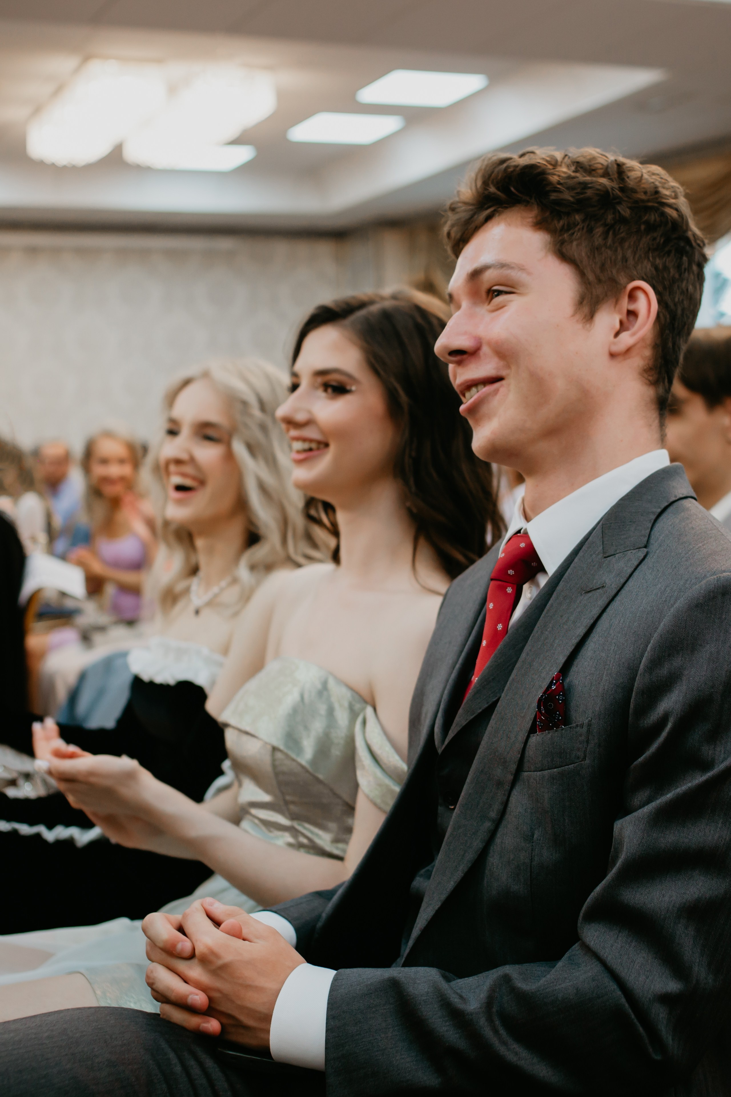 Выпускной. 11 лицей. Фотограф в Челябинске Ополихина Анна