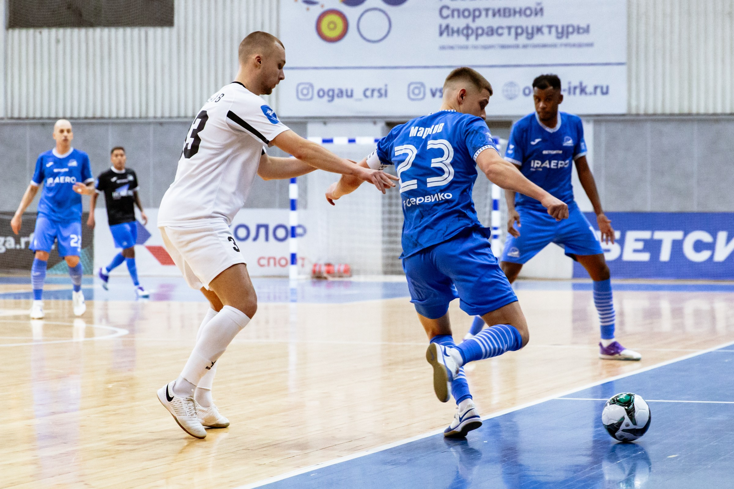 БЕТСИТИ Суперлига по футзалу | ИрАэро — Синара | 11.10.25. Фотограф в Иркутске Евгения Айвазова