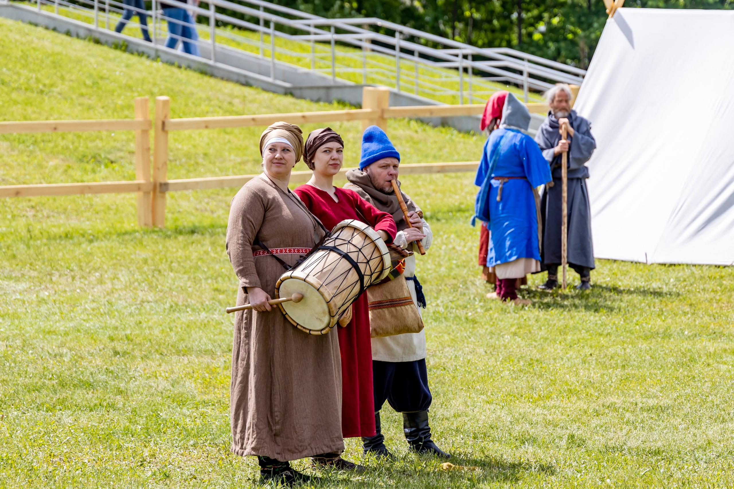 Времена и эпохи 2023 парк Лужкова. Репортажный, семейный и студийный фотограф в Москве Демин Алексей