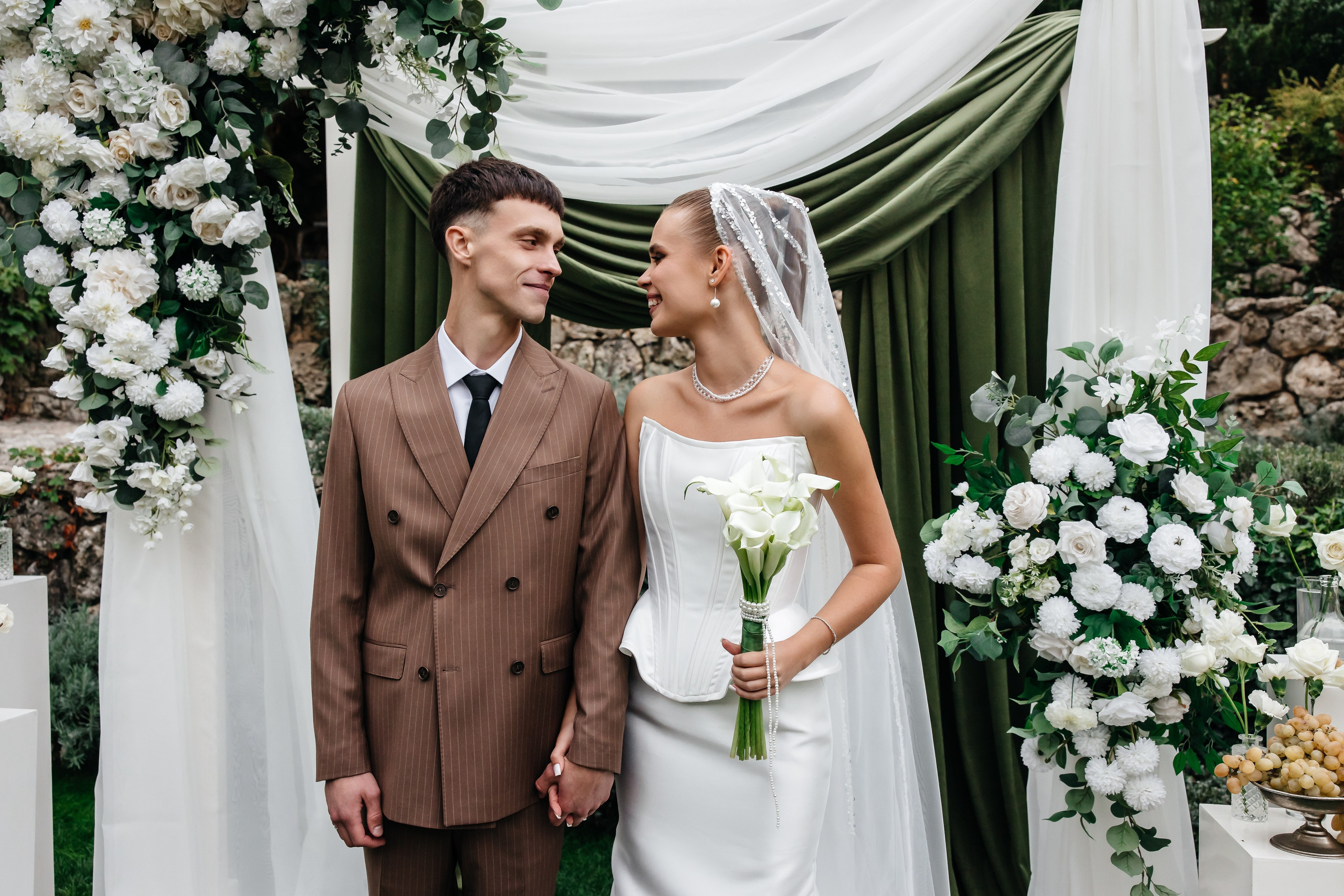 Анонс свадьбы для Павла и Евгении. Усадьба Феодоро. Свадебный фотограф в Крыму и Севастополе Ольга Баскакова